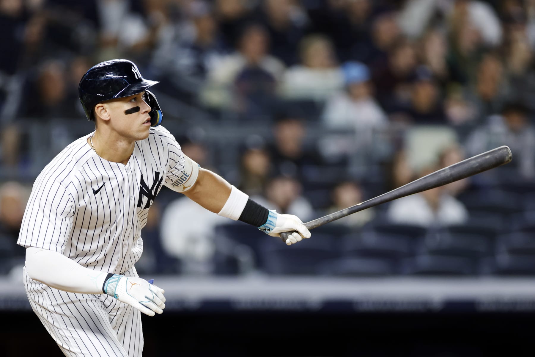 NEW YORK, NEW YORK - SEPTEMBER 22: Aaron Judge #99 of the New York Yankees hits a three-run home run during the third inning of the game against the Arizona Diamondbacks at Yankee Stadium on September 22, 2023 in the Bronx borough of New York City. (Photo by Sarah Stier/Getty Images)