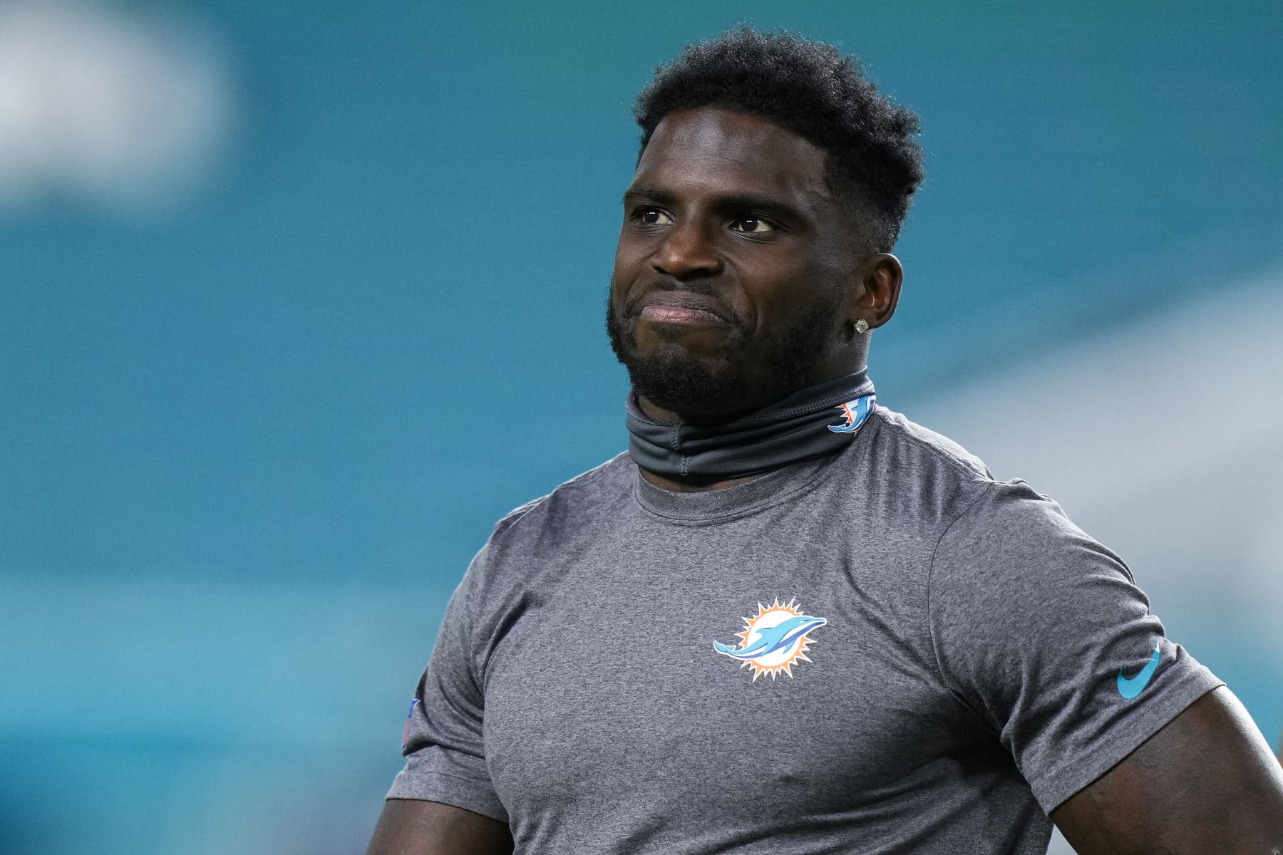 MIAMI GARDENS, FLORIDA - DECEMBER 11: Tyreek Hill #10 of the Miami Dolphins warms up prior to a game against the Tennessee Titans at Hard Rock Stadium on December 11, 2023 in Miami Gardens, Florida. (Photo by Rich Storry/Getty Images)