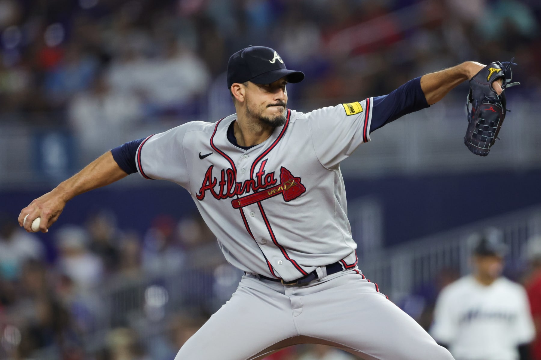 MIAMI, FL - SEPTEMBER 17:   Charlie Morton #50 of the Atlanta Braves pitches in the second inning during the game between the Atlanta Braves and the Miami Marlins at loanDepot park on Sunday, September 17, 2023 in Miami, Florida. (Photo by Kelly Gavin/MLB Photos via Getty Images)
