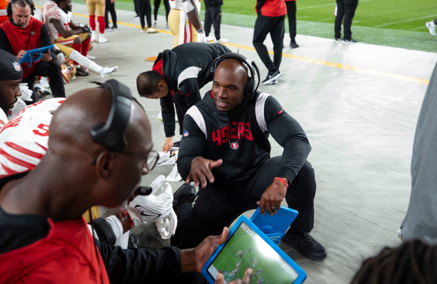 DENVER, CO - SEPTEMBER 25: Defensive Coordinator DeMeco Ryans and Linebackers Coach Johnny Holland of the San Francisco 49ers on the sideline during the game against the Denver Broncos at Empower Field At Mile High on September 25, 2022 in Denver, Colorado. The Broncos defeated the 49ers 11-10. (Photo by Michael Zagaris/San Francisco 49ers/Getty Images)