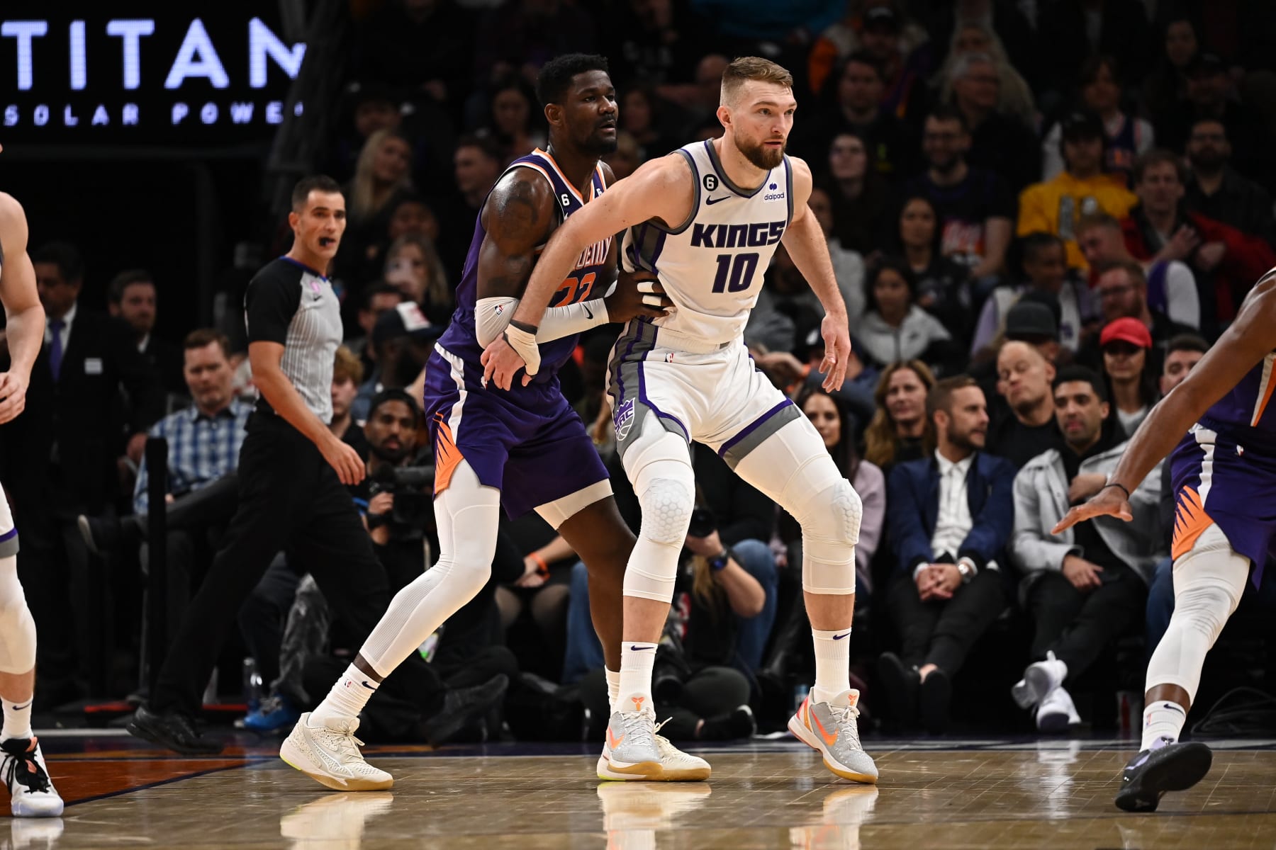 Basketball: Sacramento Kings Domantas Sabonis (10) in action, posts up vs Phoenix Suns Deandre Ayton (22) at Footprint Center. 
Phoenix, AZ 2/14/2023 
CREDIT: John W. McDonough (Photo by John W. McDonough/Sports Illustrated via Getty Images)
(Set Number: X164313 TK1)