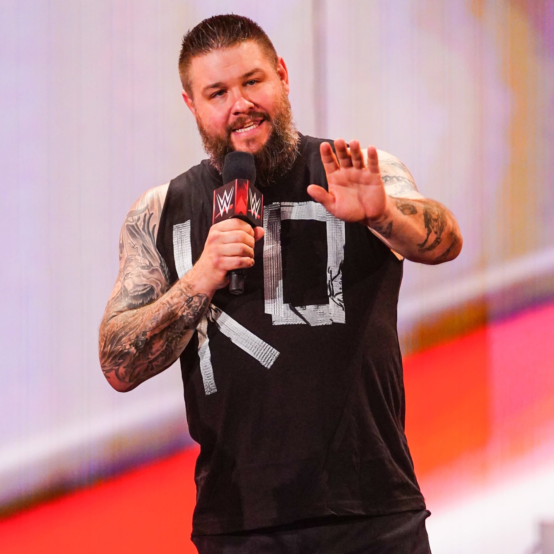 Despite what appears to be a main event push, Kevin Owens is still injured. 