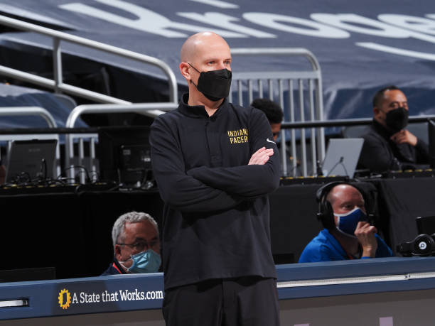 INDIANAPOLIS, IN - MAY 5: Head Coach Nate Bjorkgren of the Indiana Pacers looks on during the game against the Sacramento Kings on May 5, 2021 at Bankers Life Fieldhouse in Indianapolis, Indiana. NOTE TO USER: User expressly acknowledges and agrees that, by downloading and or using this Photograph, user is consenting to the terms and conditions of the Getty Images License Agreement. Mandatory Copyright Notice: Copyright 2021 NBAE (Photo by Ron Hoskins/NBAE via Getty Images)