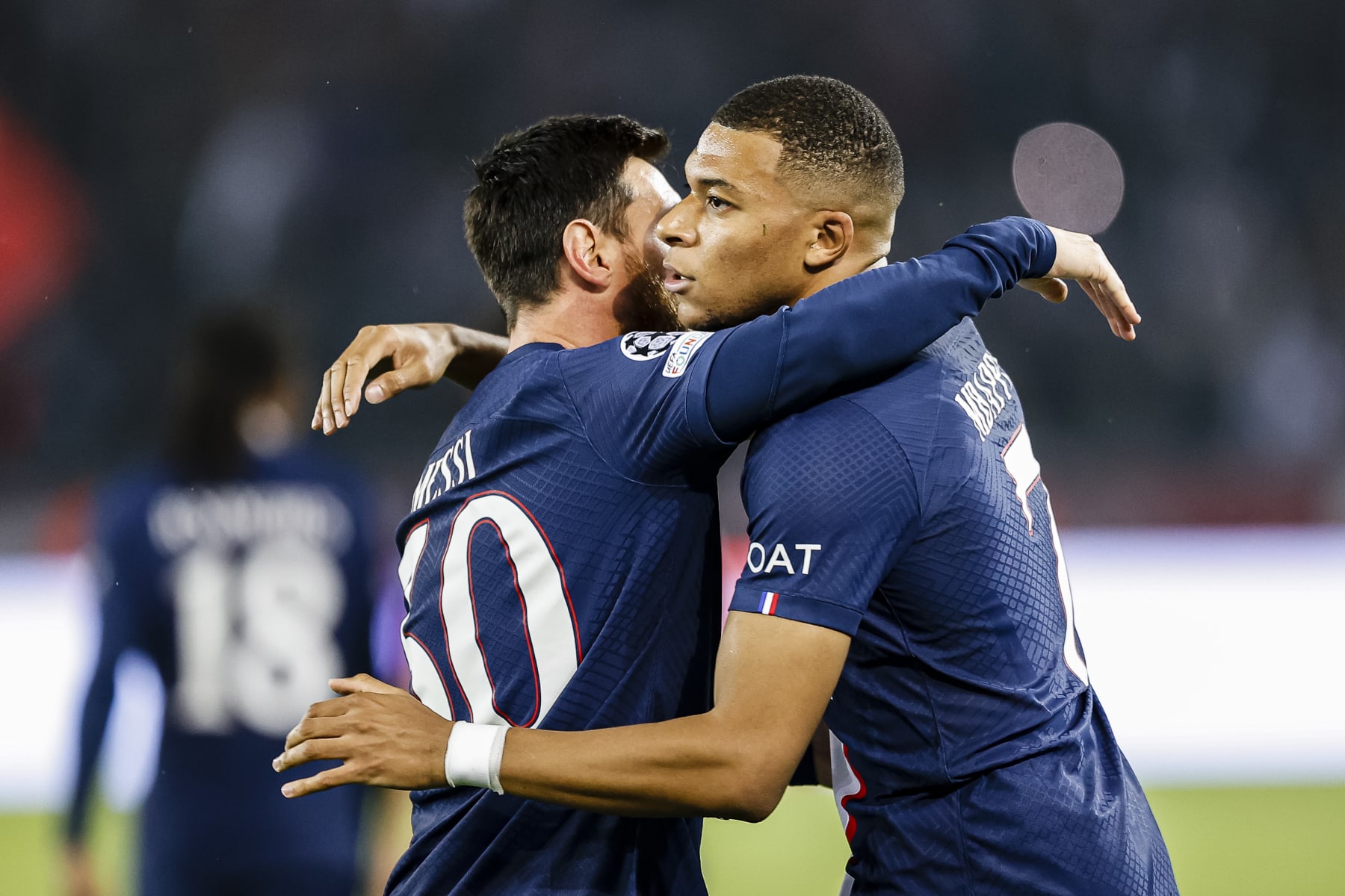 PARIS, FRANCE - OCTOBER 25: Lionel Messi of Paris Saint Germain (L) celebrating his goal with his teammate Kylian Mbappe (R) during the UEFA Champions League group H match between Paris Saint-Germain and Maccabi Haifa FC at Parc des Princes on October 25, 2022 in Paris, France. (Photo by Antonio Borga/Eurasia Sport Images/Getty Images)