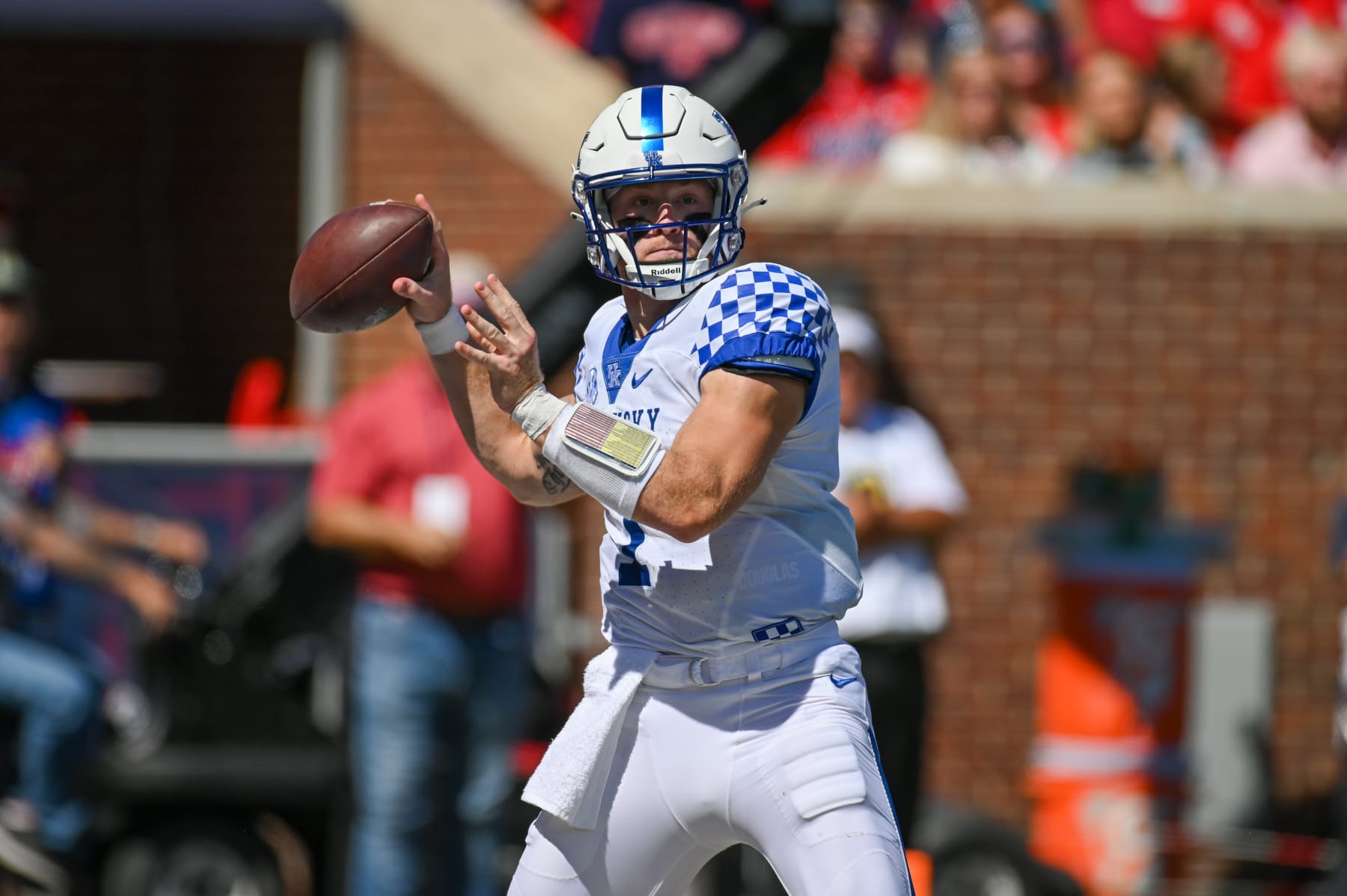 OXFORD, MS - OCTOBER 01: Kentucky quarterback Will Levis (7) in action during the college football game between the Kentucky Wildcats and the Ole' Miss Rebels at Vaught-Hemingway Stadium in Oxford, MS. (Photo by Kevin Langley/Icon Sportswire via Getty Images)