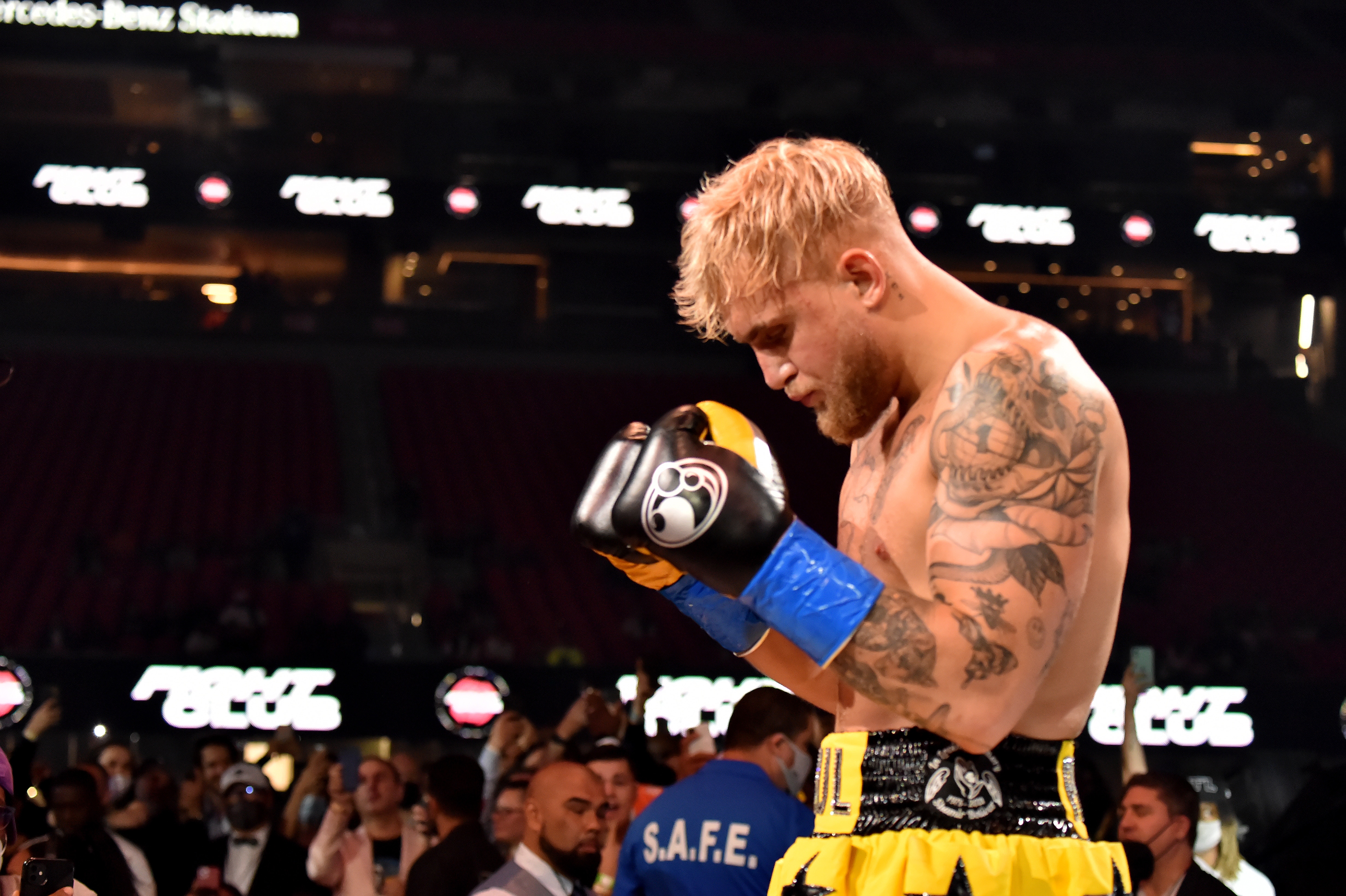 ATLANTA, GEORGIA - APRIL 17: Jake Paul celebrates after defeating Ben Askren in their cruiserweight bout during Triller Fight Club at Mercedes-Benz Stadium on April 17, 2021 in Atlanta, Georgia. (Photo by Jeff Kravitz/Getty Images for Triller)