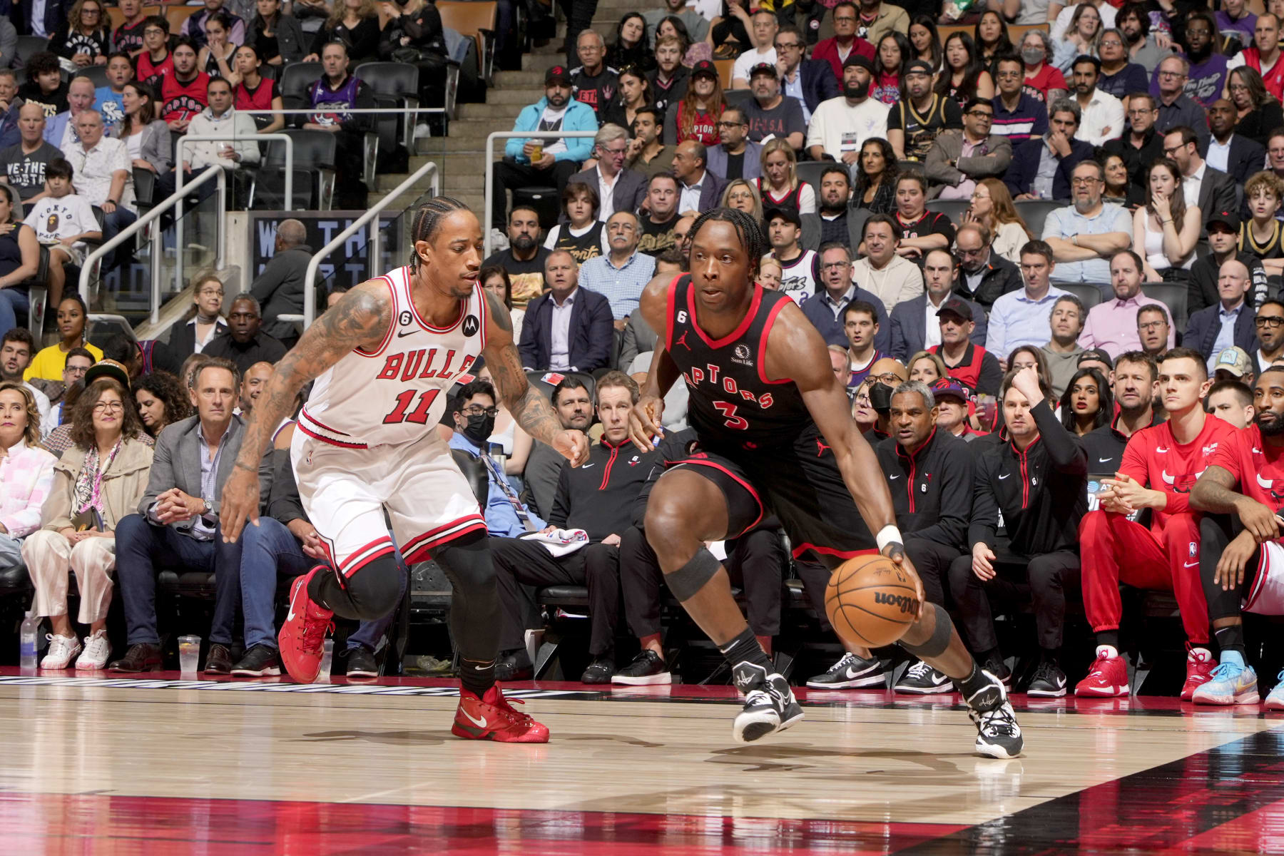 TORONTO, CANADA - APRIL 12:  OG Anunoby #3 of the Toronto Raptors drives against the Chicago Bulls during the 2023 Play-In Tournament on April 12, 2023 at the Scotiabank Arena in Toronto, Ontario, Canada.  NOTE TO USER: User expressly acknowledges and agrees that, by downloading and or using this Photograph, user is consenting to the terms and conditions of the Getty Images License Agreement.  Mandatory Copyright Notice: Copyright 2022 NBAE (Photo by Mark Blinch/NBAE via Getty Images)