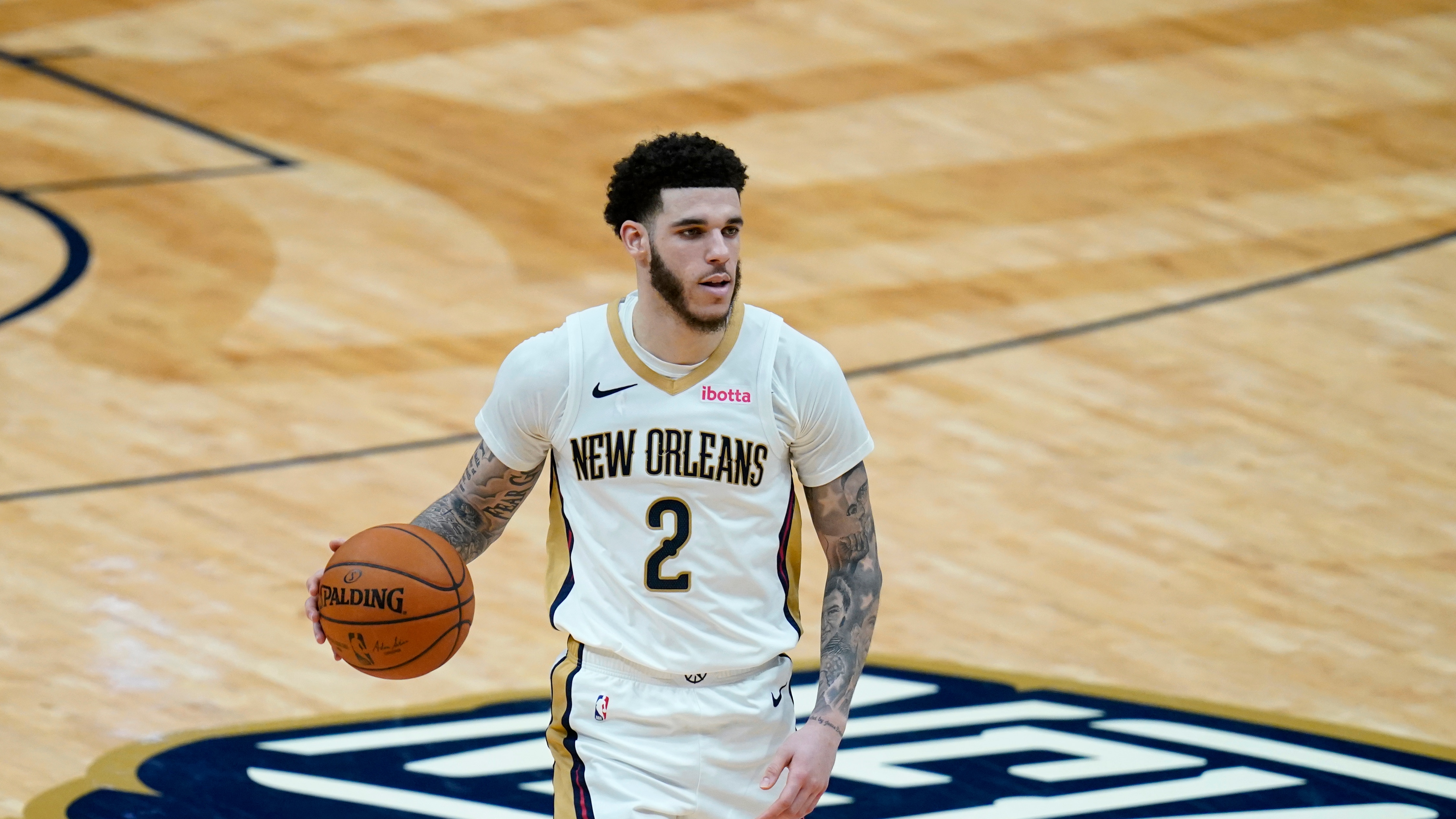 lonzo pelicans jersey