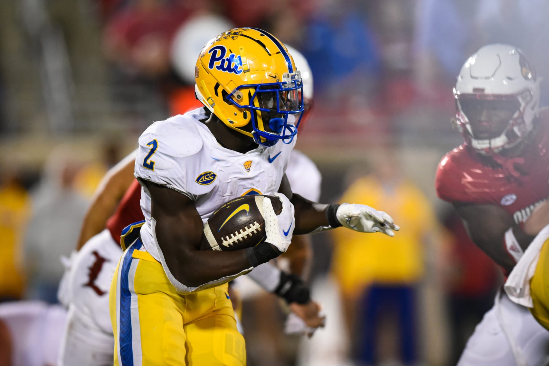 LOUISVILLE, KY - OCTOBER 22: Pittsburgh RB Israel Abanikanda (2) during a college football game between the Pittsburgh Panthers and Louisville Cardinals on October 22, 2022 at Cardinal Stadium in Louisville, Kentucky. (Photo by James Black/Icon Sportswire via Getty Images)