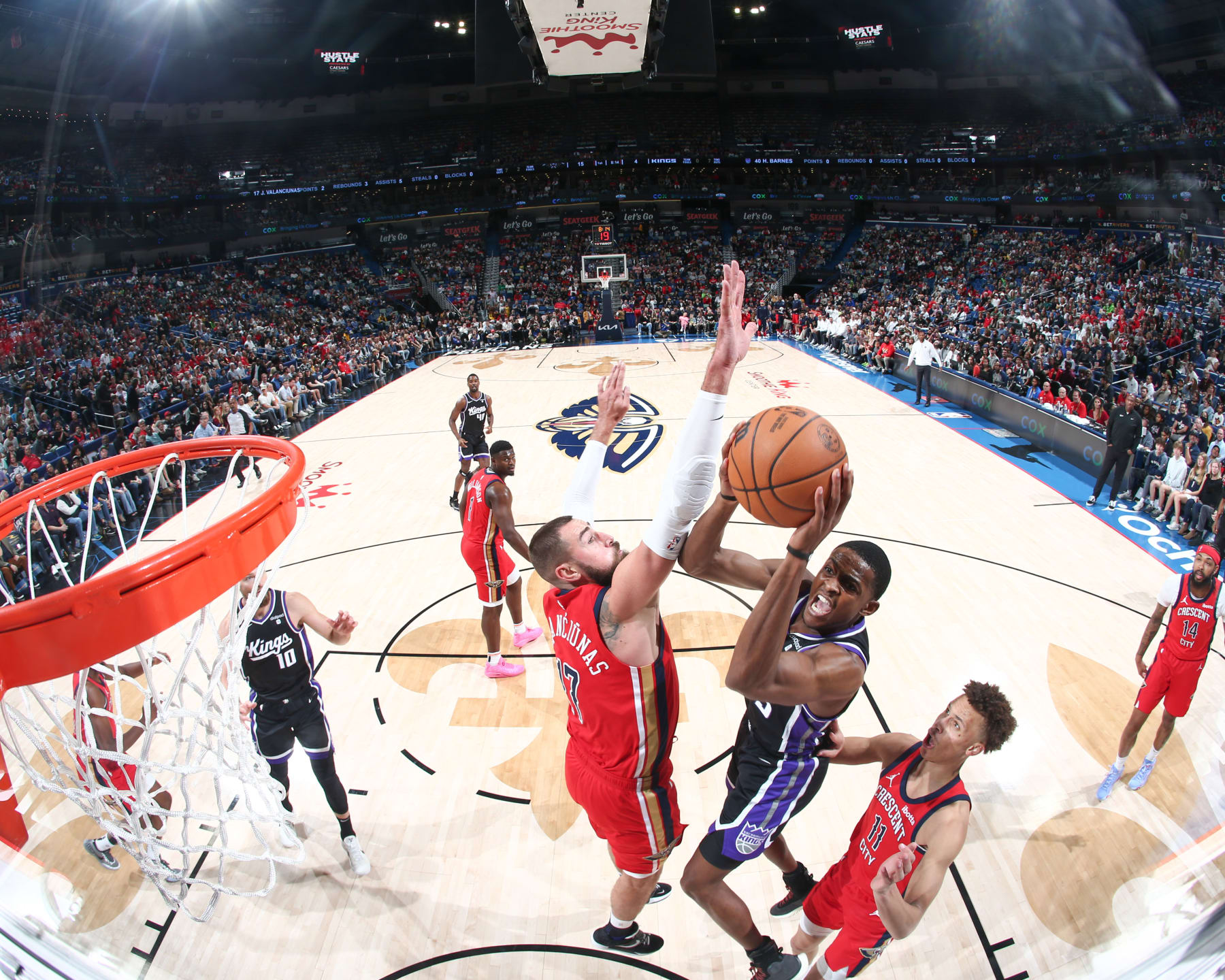 NEW ORLEANS, LA - NOVEMBER 20: De'Aaron Fox #5 of the Sacramento Kings goes to the basket during the game on November 20, 2023 at the Smoothie King Center in New Orleans, Louisiana. NOTE TO USER: User expressly acknowledges and agrees that, by downloading and or using this Photograph, user is consenting to the terms and conditions of the Getty Images License Agreement. Mandatory Copyright Notice: Copyright 2023 NBAE (Photo by Layne Murdoch Jr/NBAE via Getty Images)