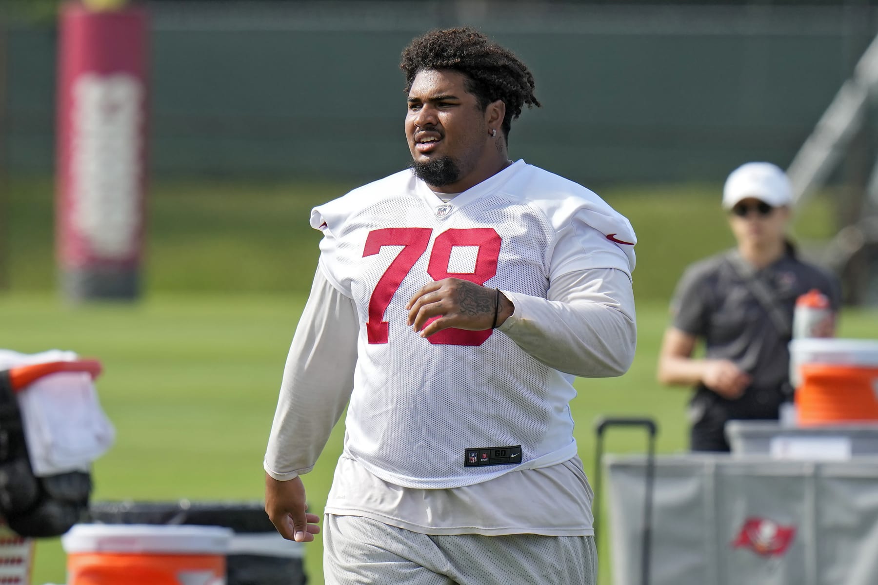 Tampa Bay Buccaneers tackle Tristan Wirfs runs during NFL football practice Thursday, June 15, 2023, in Tampa, Fla. (AP Photo/Chris O'Meara)