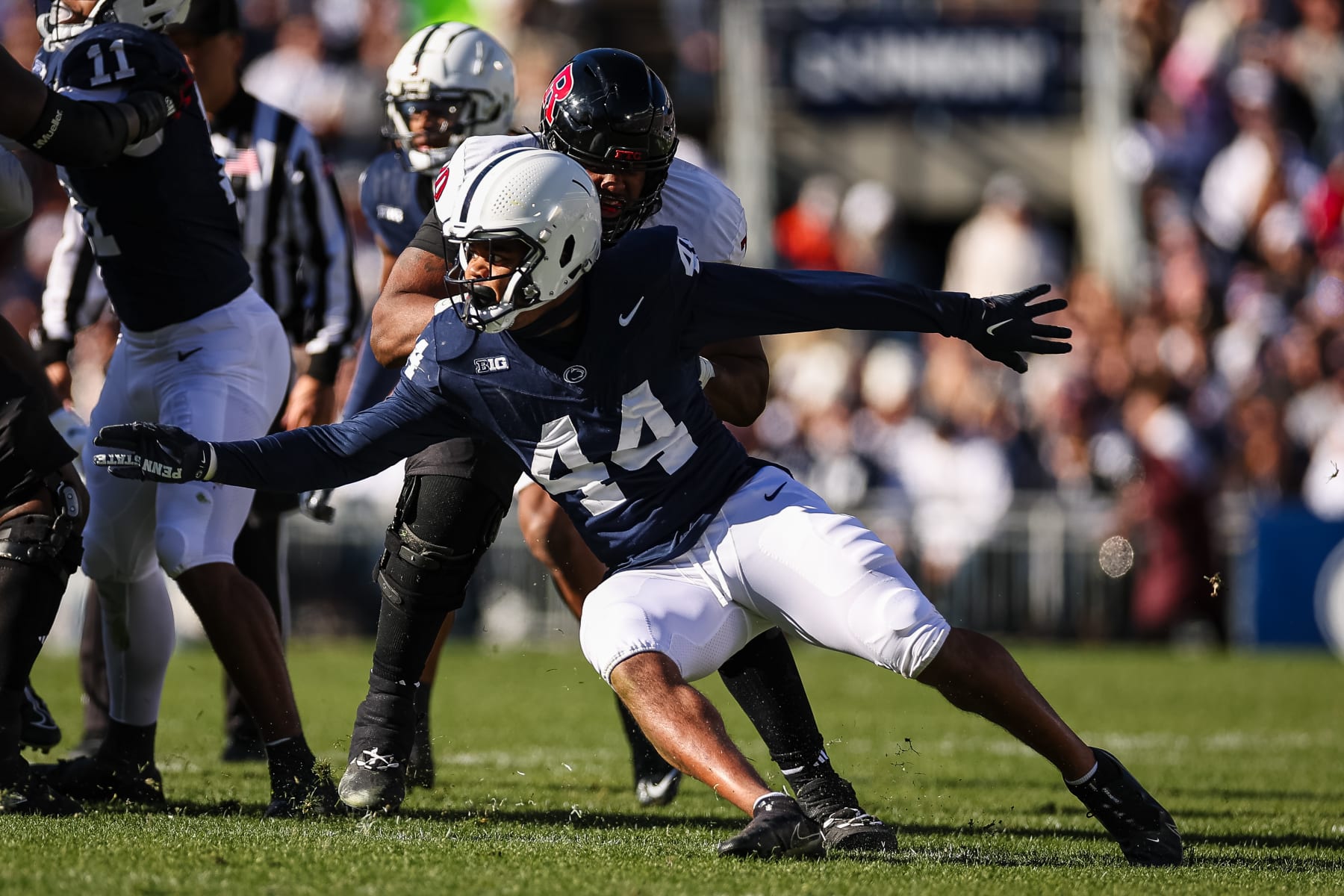STATE COLLEGE, PA - NOVEMBER 18: Chop Robinson #44 of the Penn State Nittany Lions in action against the Rutgers Scarlet Knights during the first half at Beaver Stadium on November 18, 2023 in State College, Pennsylvania. (Photo by Scott Taetsch/Getty Images)