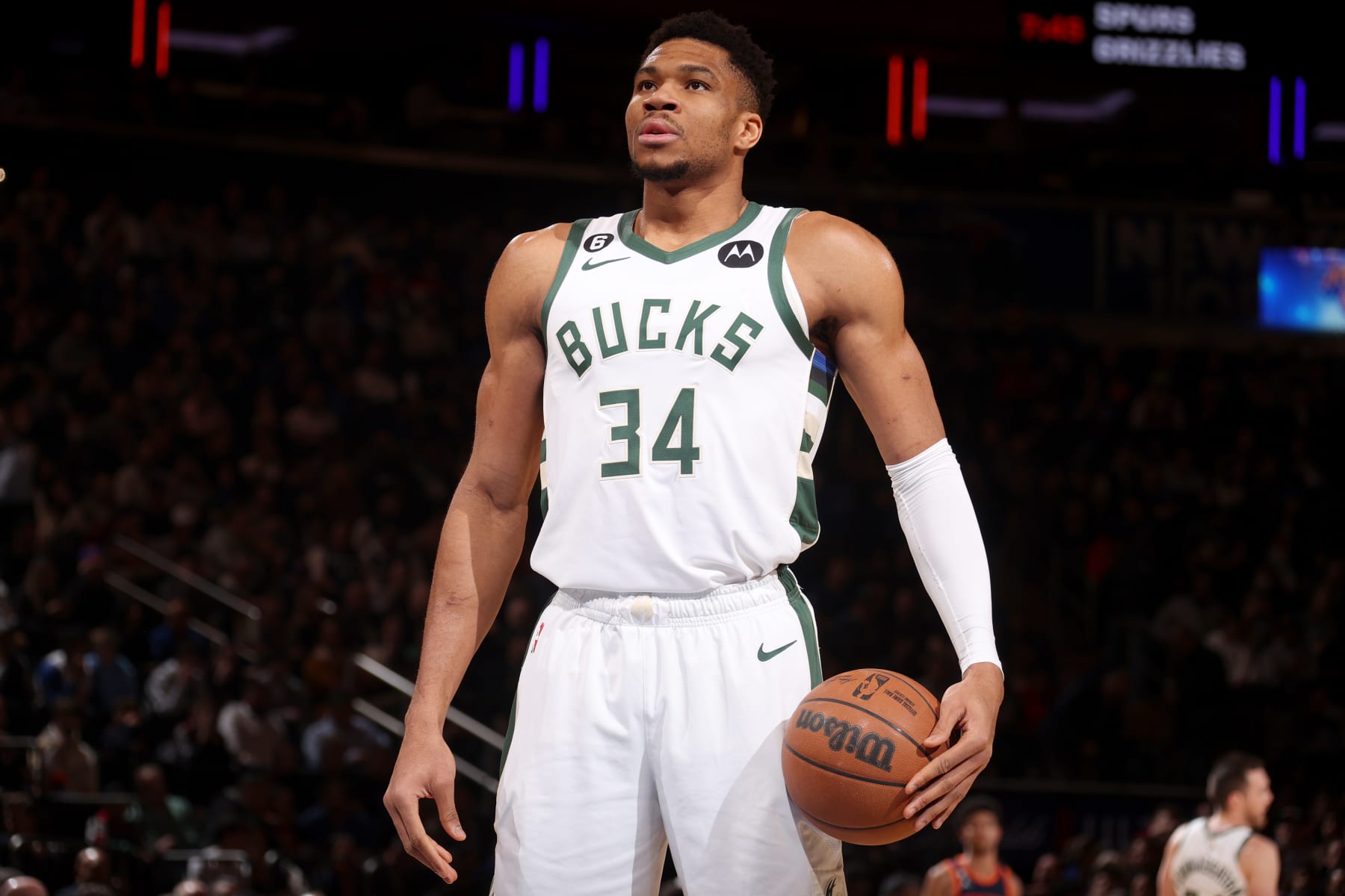 NEW YORK, NY - JANUARY 9: Giannis Antetokounmpo #34 of the Milwaukee Bucks prepares to shoot a free throw during the game against the New York Knicks on January 9, 2023 at Madison Square Garden in New York City, New York.  NOTE TO USER: User expressly acknowledges and agrees that, by downloading and or using this photograph, User is consenting to the terms and conditions of the Getty Images License Agreement. Mandatory Copyright Notice: Copyright 2023 NBAE  (Photo by Nathaniel S. Butler/NBAE via Getty Images)