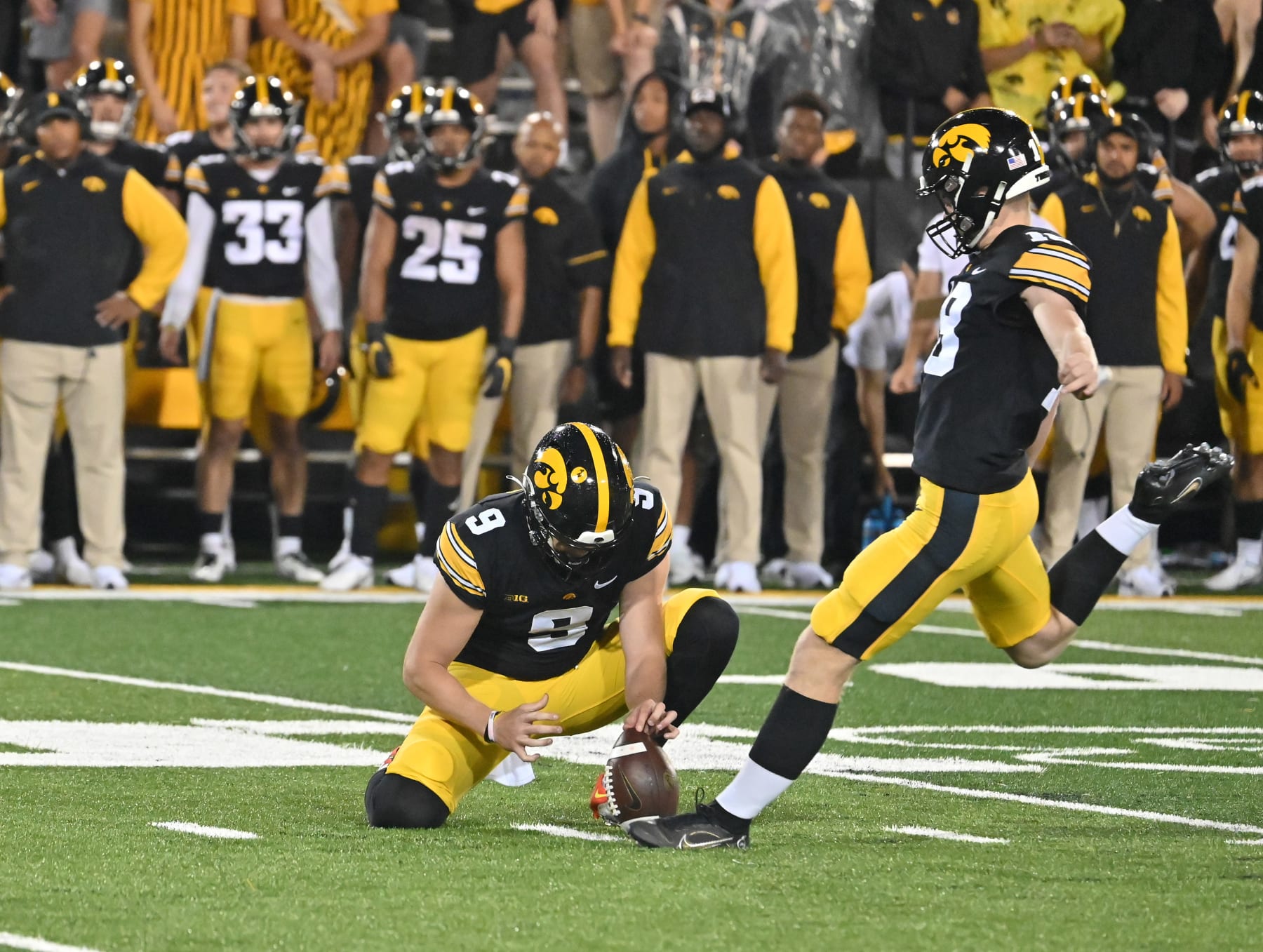 IOWA CITY, IA - SEPTEMBER 17: Iowa placekicker Drew Stevens (18) kicks afield goal in the fourth quarter during a college football game between the Nevada Wolfpack and the Iowa Hawkeyes,  September 17, 2022, at Kinnick Stadium, Iowa City, IA. Photo by Keith Gillett/Icon Sportswire via Getty Images),