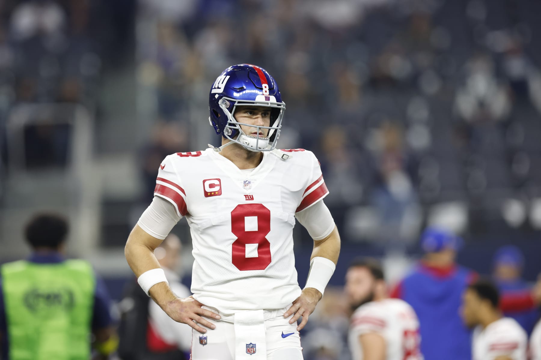 New York Giants quarterback Daniel Jones (8) during pregame warmups before an NFL game against the Dallas Cowboys on Thursday, November 24, 2022, in Arlington, Texas. (AP Photo/Matt Patterson)