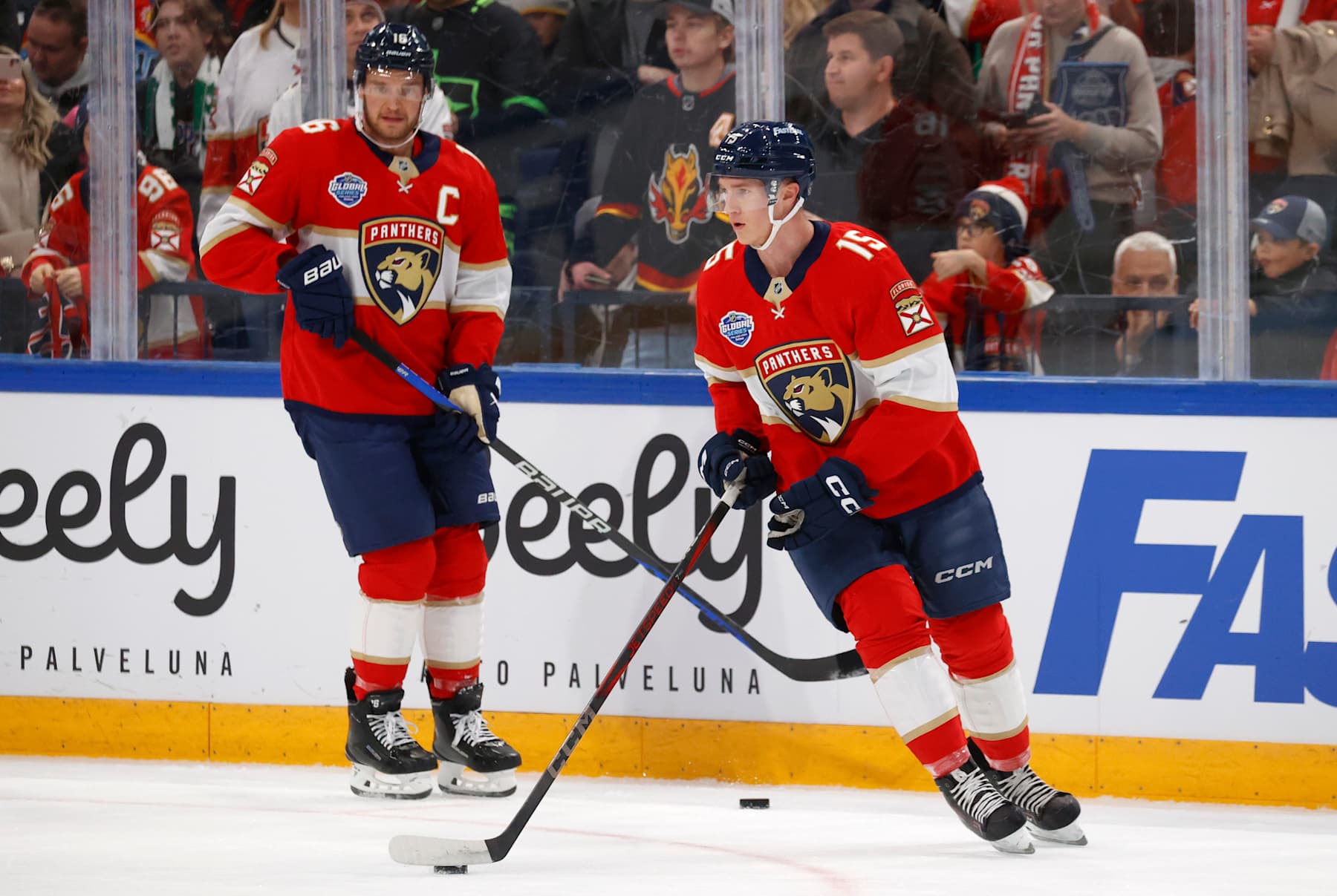 Aleksander Barkov and Anton Lundell.