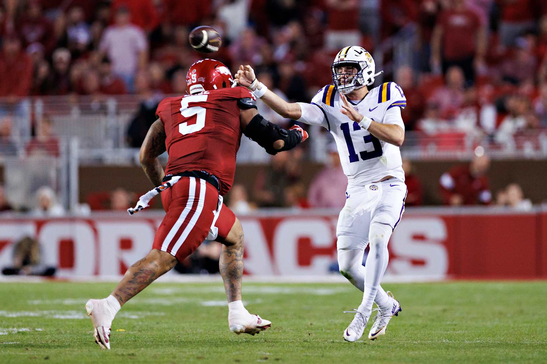 LSU quarterback Garrett Nussmeier