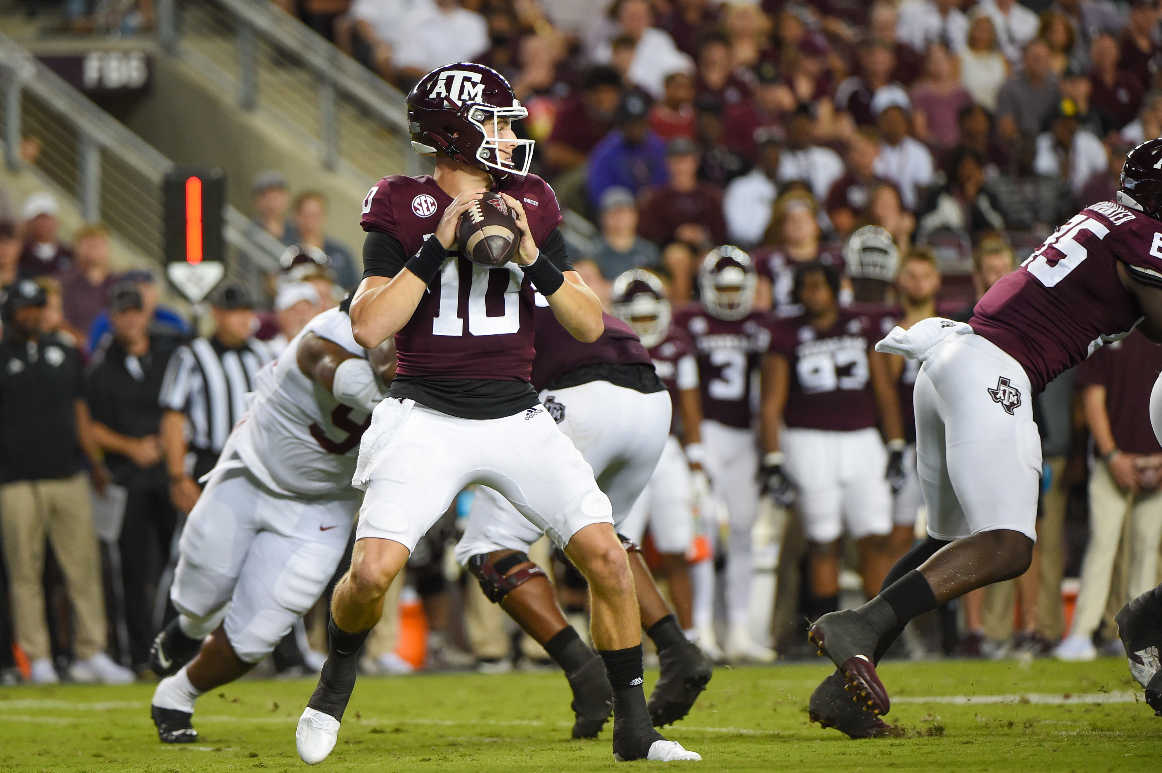COLLEGE STATION, TX - OCTOBER 09: Texas A&M Aggies quarterback Zach Calzada (10) looks to throw downfield during a game between the Alabama Crimson Tide and the Texas A&M Aggies at Kyle Field on October 9, 2021 in College Station, Texas. (Photo by Ken Murray/Icon Sportswire via Getty Images)