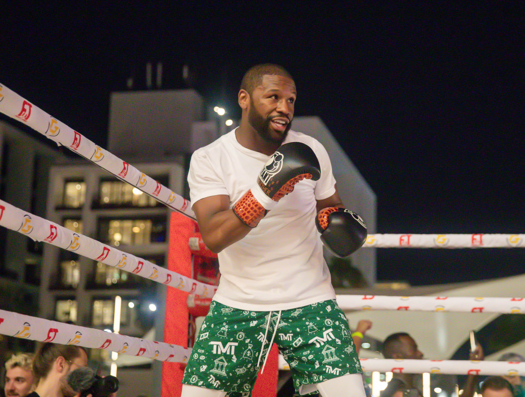 DUBAI, UAE - NOVEMBER 08: Floyd Mayweather and Deji Olatunji attend a training prior to their boxing match at Coca-Cola Arena in Dubai, UAE on November 08, 2022. (Photo by Waleed Zein/Anadolu Agency via Getty Images)
