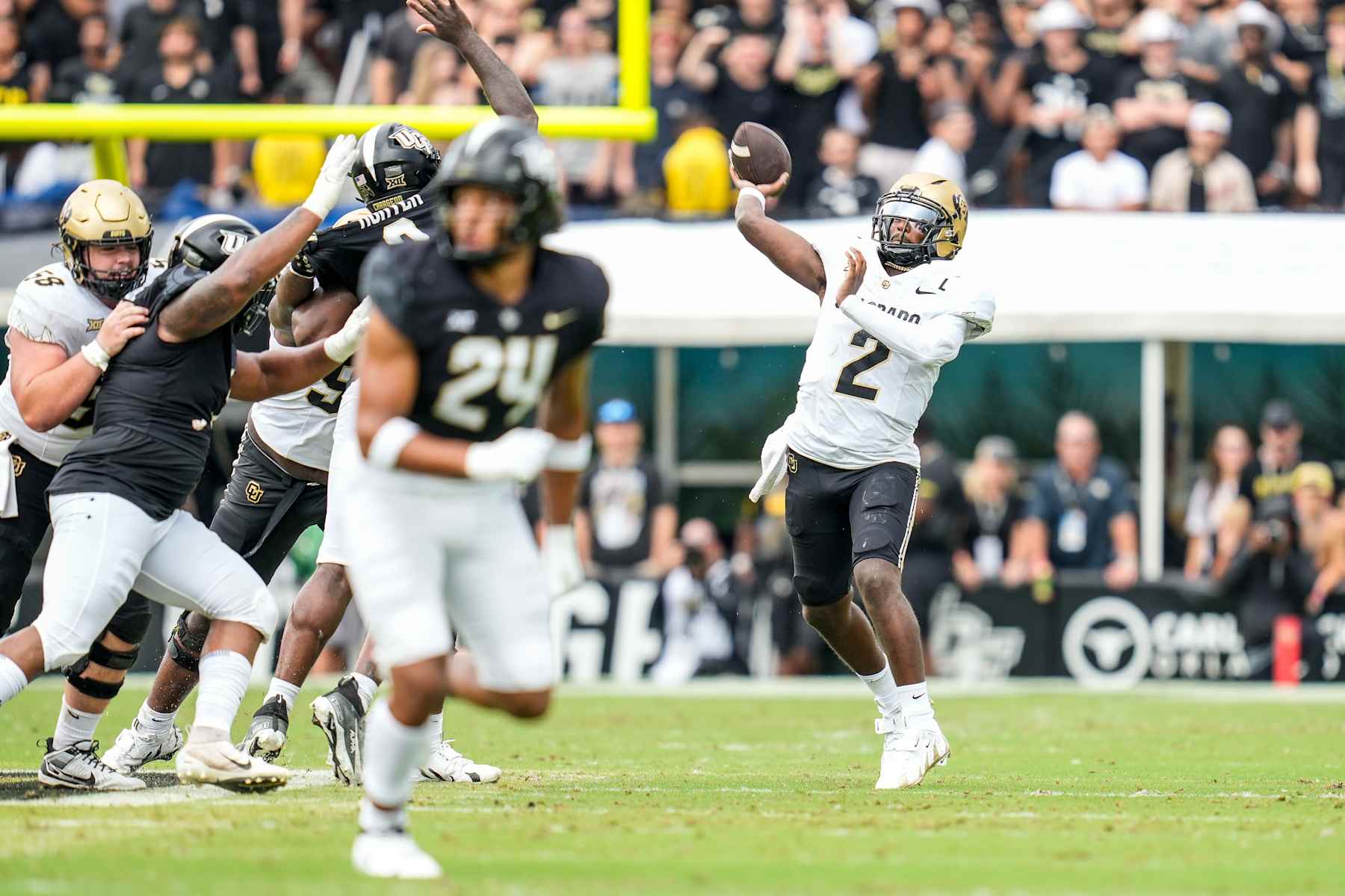 ORLANDO, FL - SEPTEMBER 28: Colorado Buffaloes quarterback Shedeur Sanders (2) prepares to throw during a game between the Colorado Buffaloes and the UCF Knights on September 28, 2024 at FBC Mortgage Stadium in Orlando, FL. (Photo by Ricky Bowden/Icon Sportswire via Getty Images)