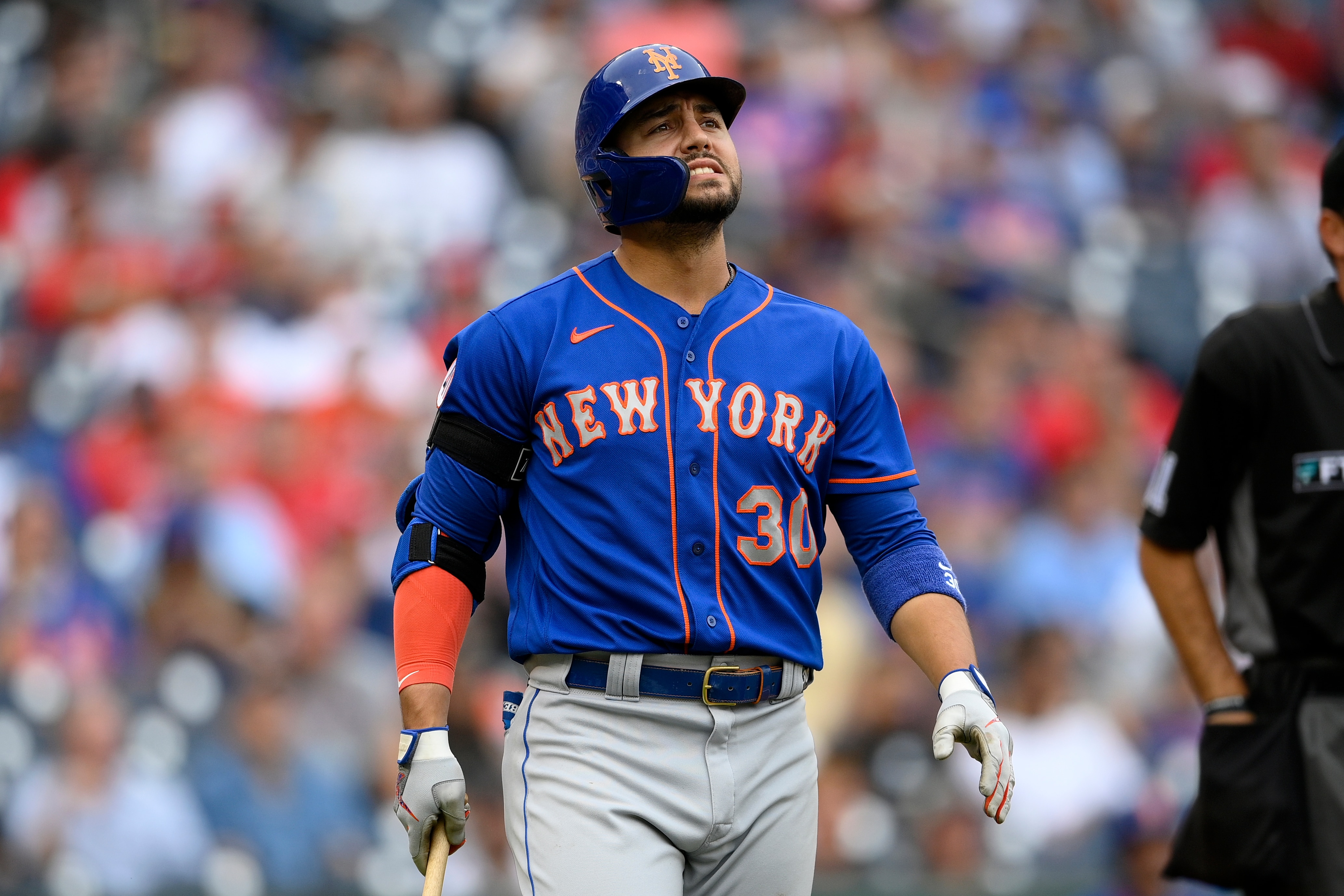 New York Mets' Michael Conforto bats during a baseball game against the Washington Nationals, Sunday, Sept. 5, 2021, in Washington. The Mets won 13-6. (AP Photo/Nick Wass)
