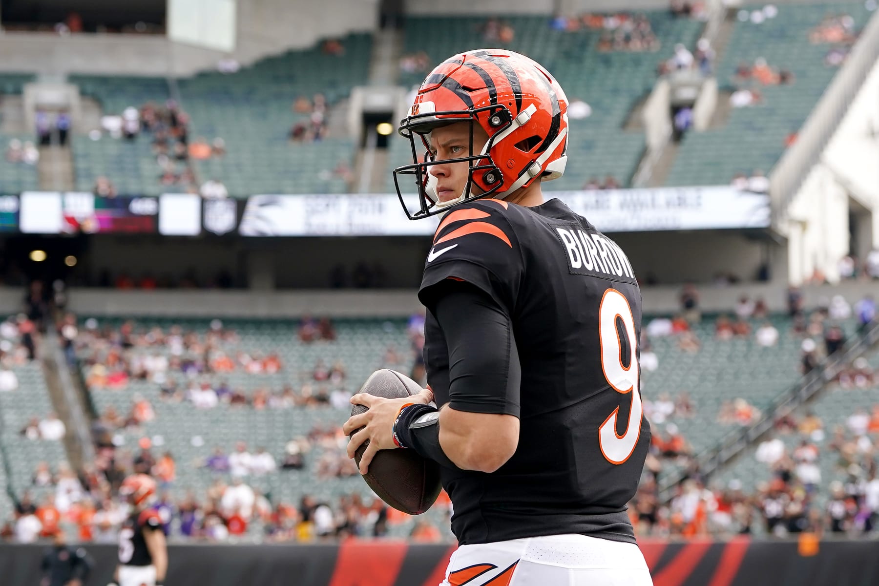CINCINNATI, OHIO - SEPTEMBER 17: Joe Burrow #9 of the Cincinnati Bengals warms up before the game against the Baltimore Ravens at Paycor Stadium on September 17, 2023 in Cincinnati, Ohio. (Photo by Dylan Buell/Getty Images)