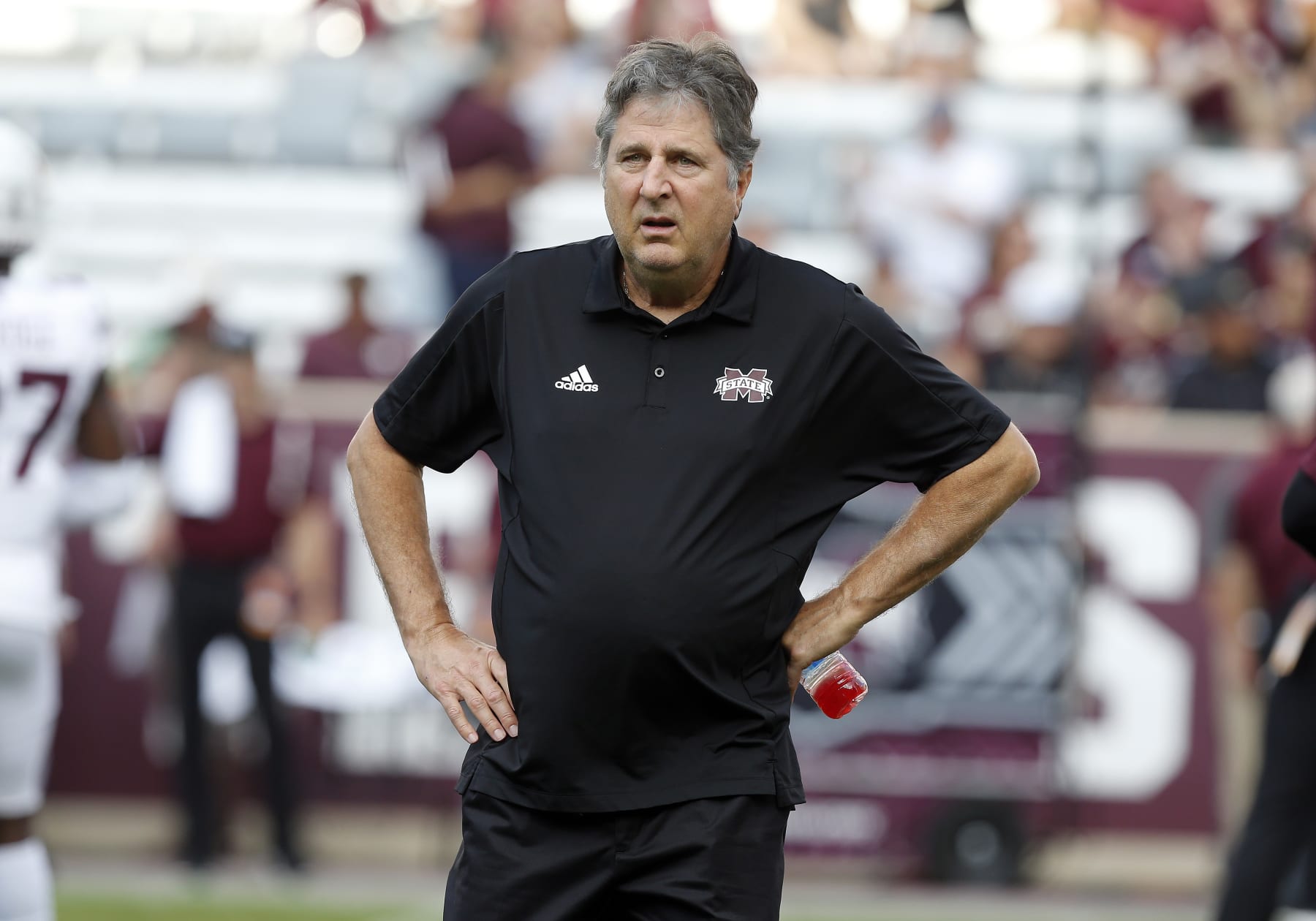 COLLEGE STATION, TX - OCTOBER 02: Mississippi State Bulldogs head coach Mike Leach looks on prior to the game against the Texas A & M Aggies on October 02, 2021, at Kyle Field in College Station, TX. (Photo by Adam Davis/Icon Sportswire via Getty Images)