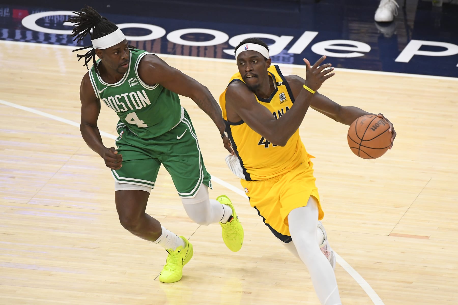INDIANAPOLIS, IN - MAY 27: Pascal Siakam #43 of the Indiana Pacers dribbles the ball during the game against the Boston Celtics during Game 4 of the Eastern Conference Finals of the 2024 NBA Playoffs on May 27, 2024 at Gainbridge Fieldhouse in Indianapolis, Indiana. NOTE TO USER: User expressly acknowledges and agrees that, by downloading and or using this Photograph, user is consenting to the terms and conditions of the Getty Images License Agreement. Mandatory Copyright Notice: Copyright 2024 NBAE (Photo by Brian Babineau/NBAE via Getty Images)