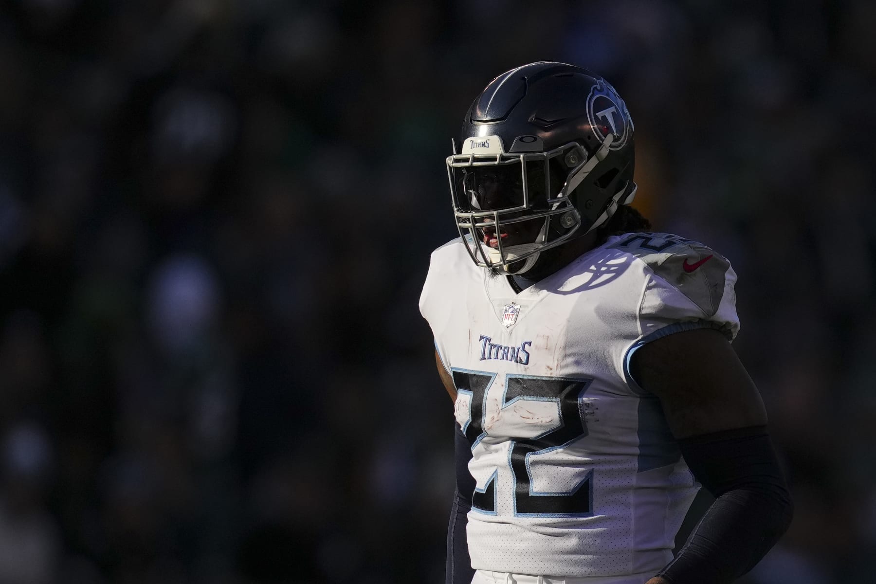PHILADELPHIA, PA - DECEMBER 04: Derrick Henry #22 of the Tennessee Titans looks on against the Philadelphia Eagles at Lincoln Financial Field on December 4, 2022 in Philadelphia, Pennsylvania. (Photo by Mitchell Leff/Getty Images)