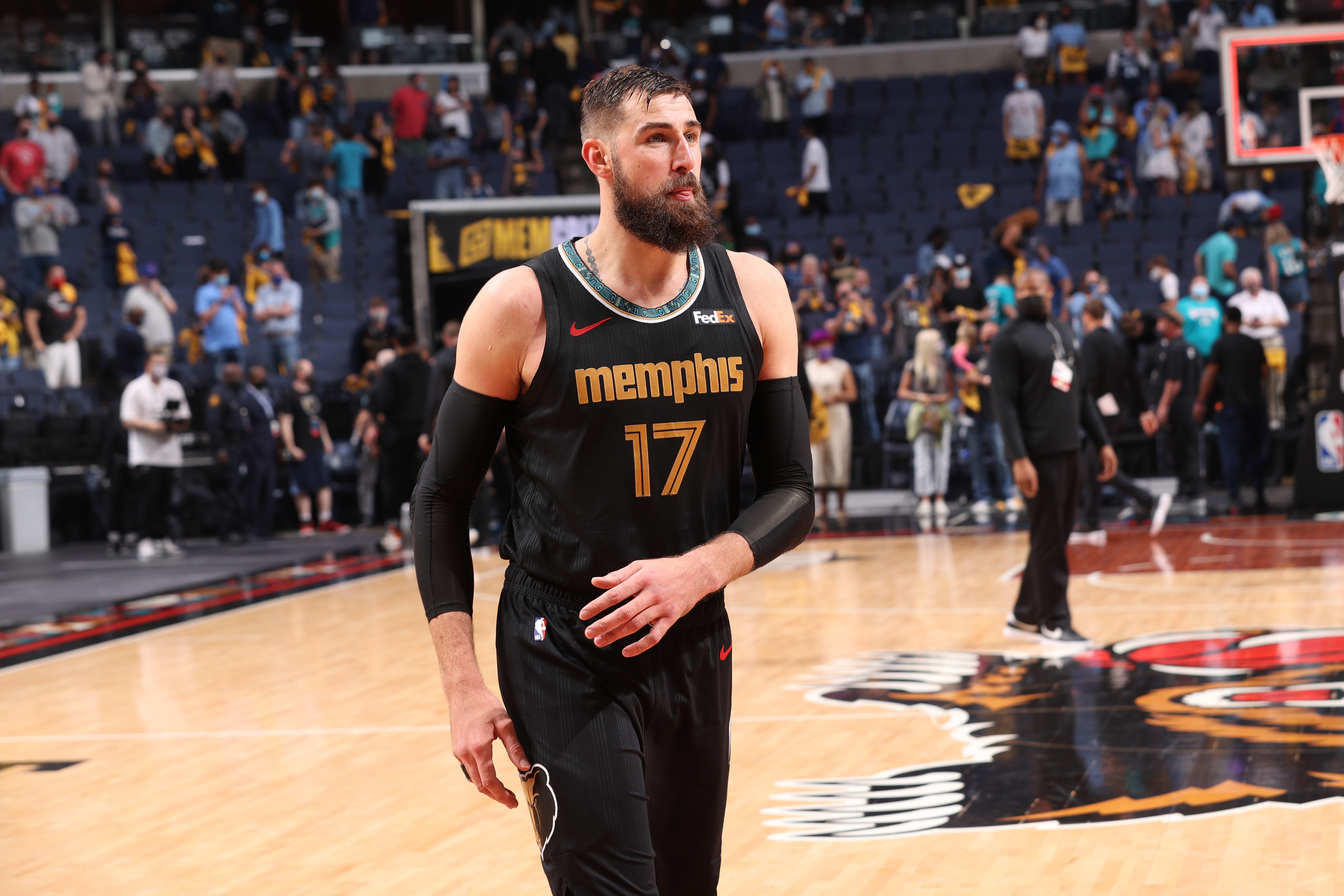 MEMPHIS, TN - MAY 19: Jonas Valanciunas #17 of the Memphis Grizzlies celebrates during the 2021 NBA Play-In Tournament on May 19, 2021 at FedExForum in Memphis, Tennessee. NOTE TO USER: User expressly acknowledges and agrees that, by downloading and or using this photograph, User is consenting to the terms and conditions of the Getty Images License Agreement. Mandatory Copyright Notice: Copyright 2021 NBAE (Photo by Joe Murphy/NBAE via Getty Images)