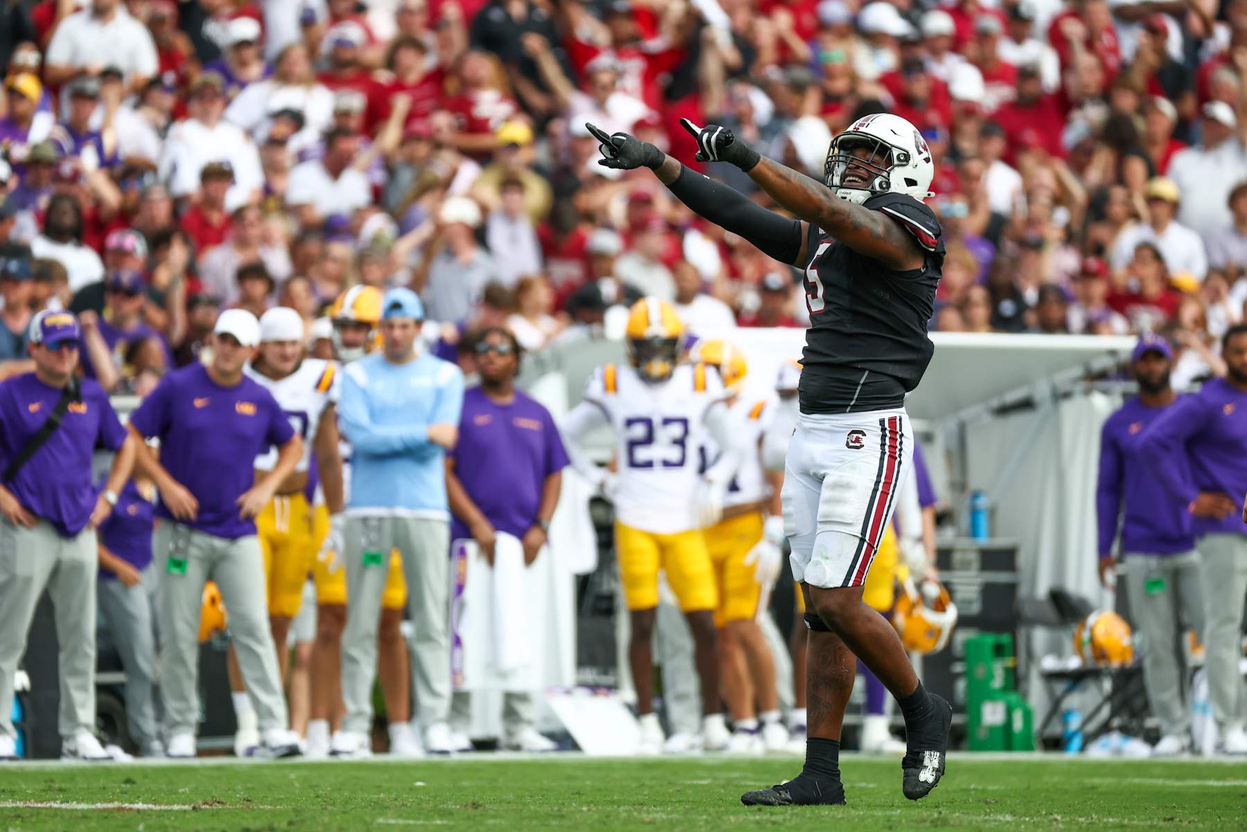 Raheim Sanders #5 of the South Carolina Gamecocks