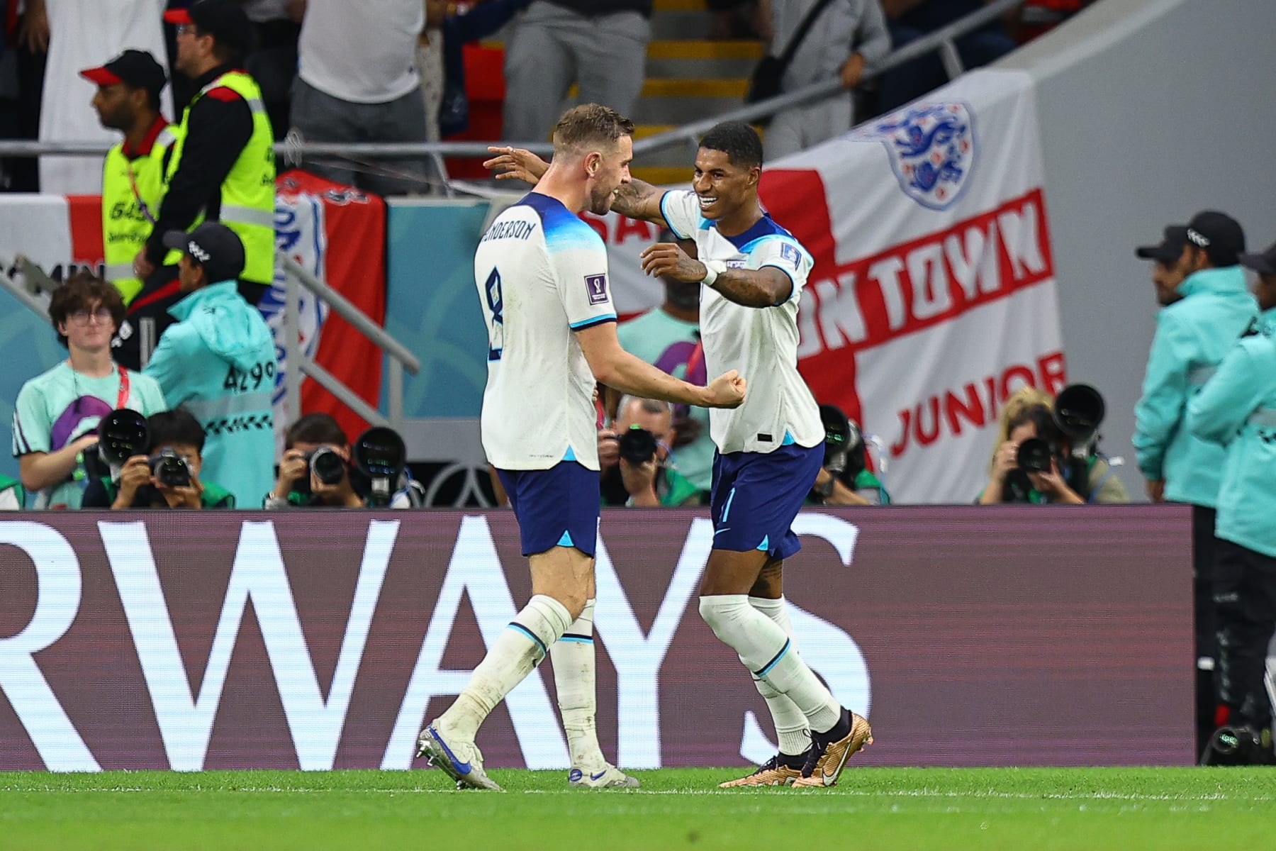 DOHA, QATAR - NOVEMBER 29: Jordan Henderson and  Marcus Rashford of England celebrates scoring the goal with during the FIFA World Cup Qatar 2022 Group B match between Wales and England at Ahmad Bin Ali Stadium on November 29, 2022 in Doha, Qatar. (Photo by Pawel Andrachiewicz/PressFocus/MB Media/Getty Images)