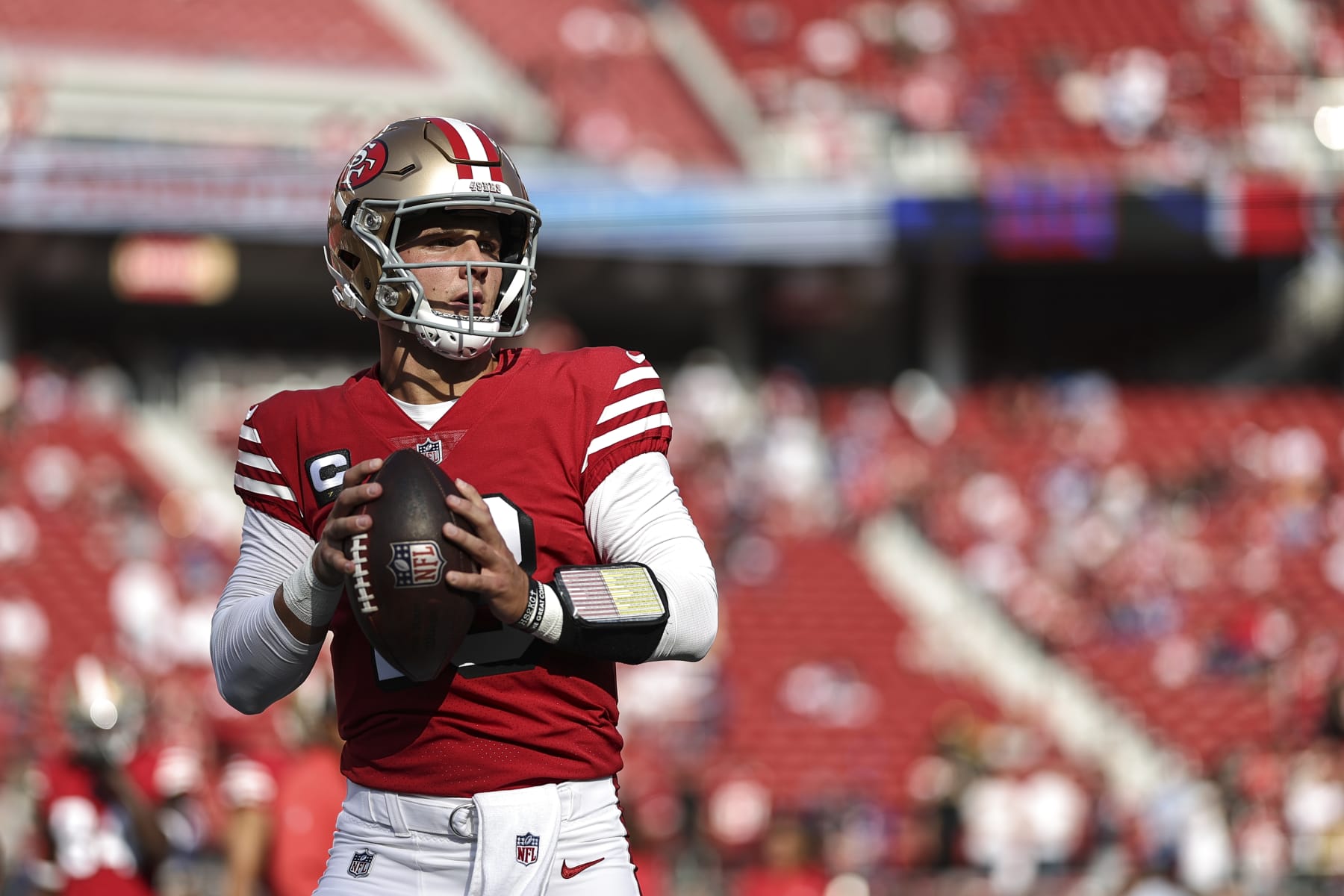 SANTA CLARA, CALIFORNIA - SEPTEMBER 21: Brock Purdy #13 of the San Francisco 49ers passes as he warms up prior to an NFL football game between the San Francisco 49ers and the New York Giants at Levi's Stadium on September 21, 2023 in Santa Clara, California. (Photo by Michael Owens/Getty Images)