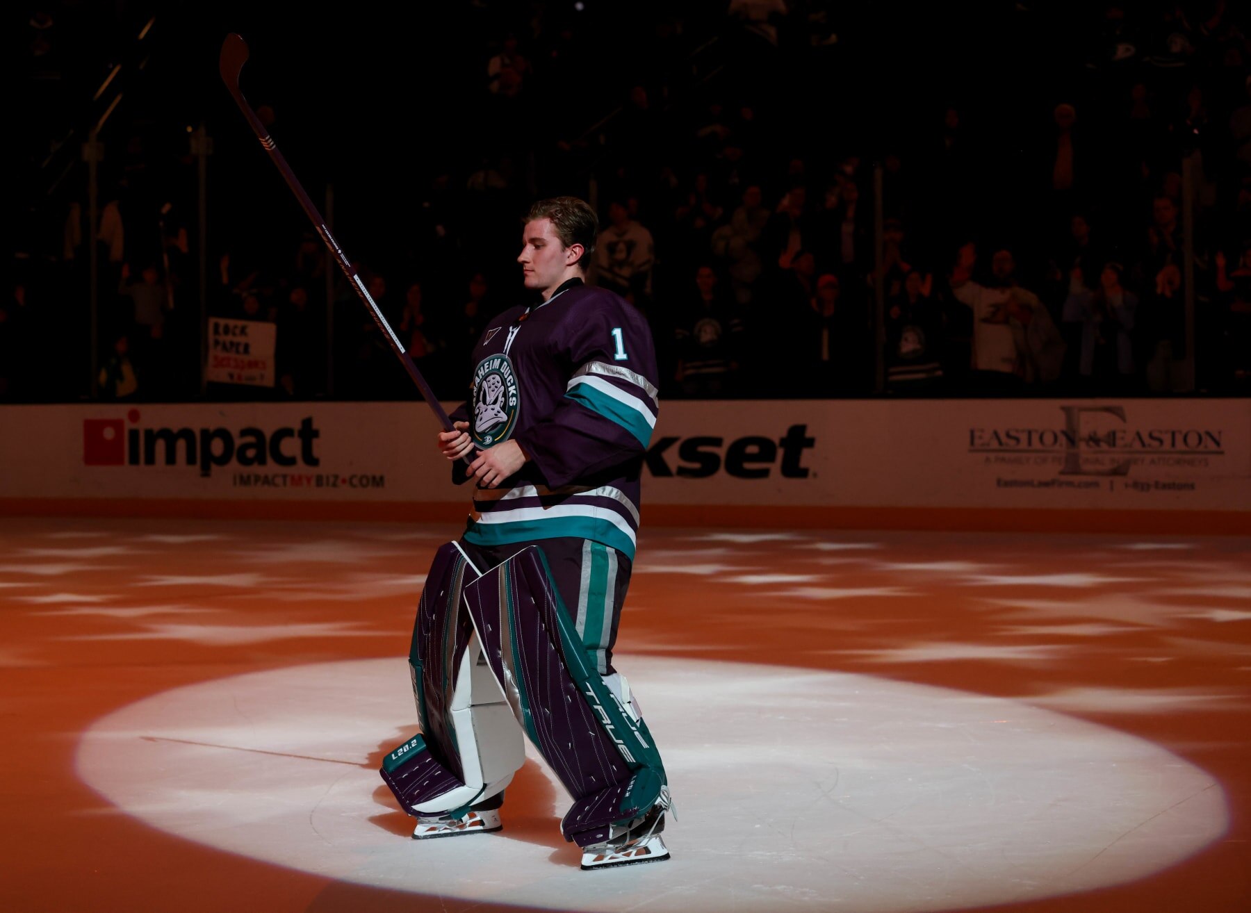 ANAHEIM, CA - MARCH 6:  Lukas Dostal #1 of the Anaheim Ducks celebrates after being named Star of the Game after their victory against the Ottawa Senators at Honda Center on March 6, 2024 in Anaheim, California. (Photo by Debora Robinson/NHLI via Getty Images)