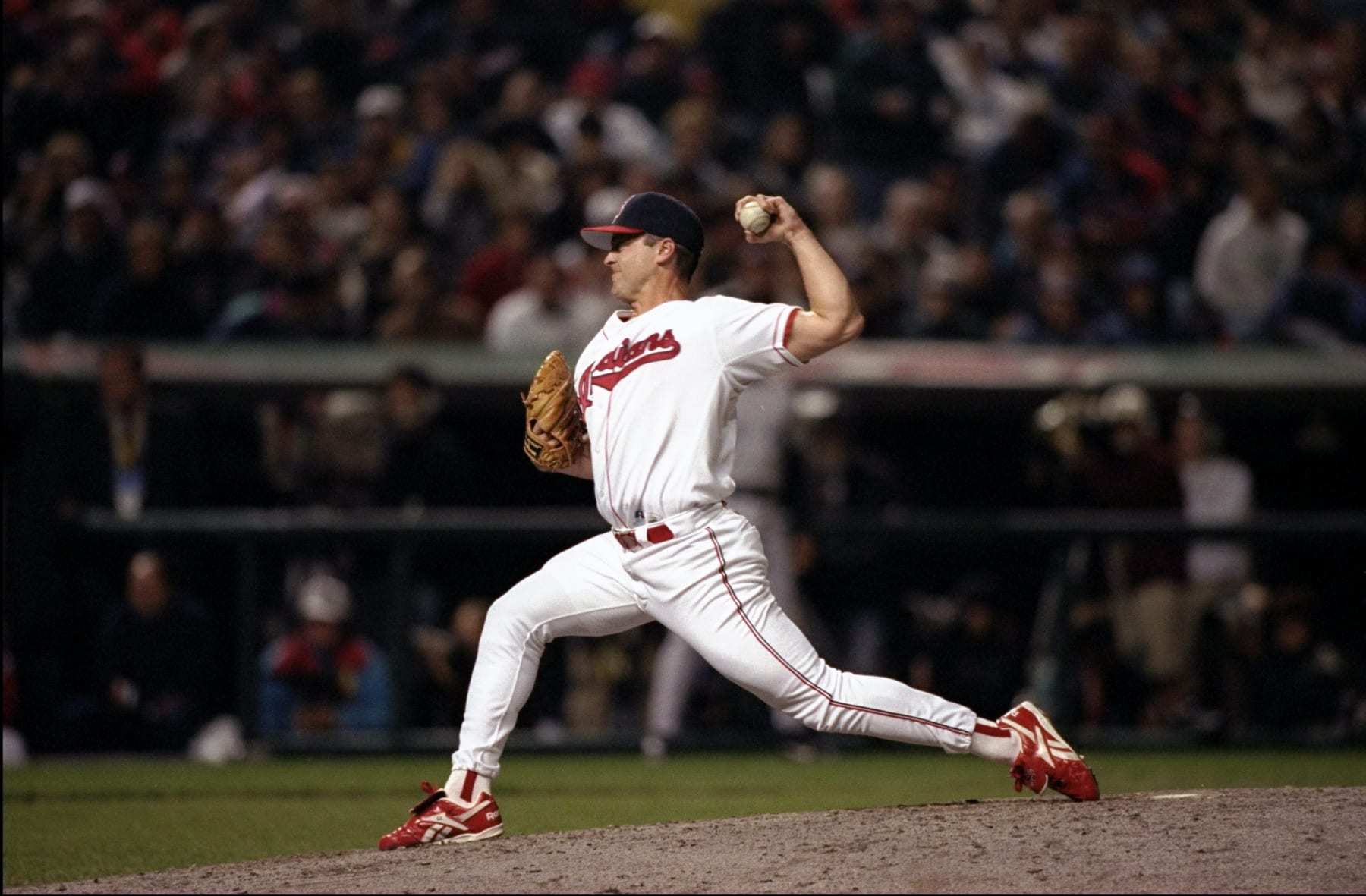 10 Oct 1998: Pitcher Jim Poole of the Cleveland Indians in action during the American League Championships Series game against the New York Yankees at Jacobs Feild in Cleveland, Ohio. The Yankees defeated the Indians 4-0.