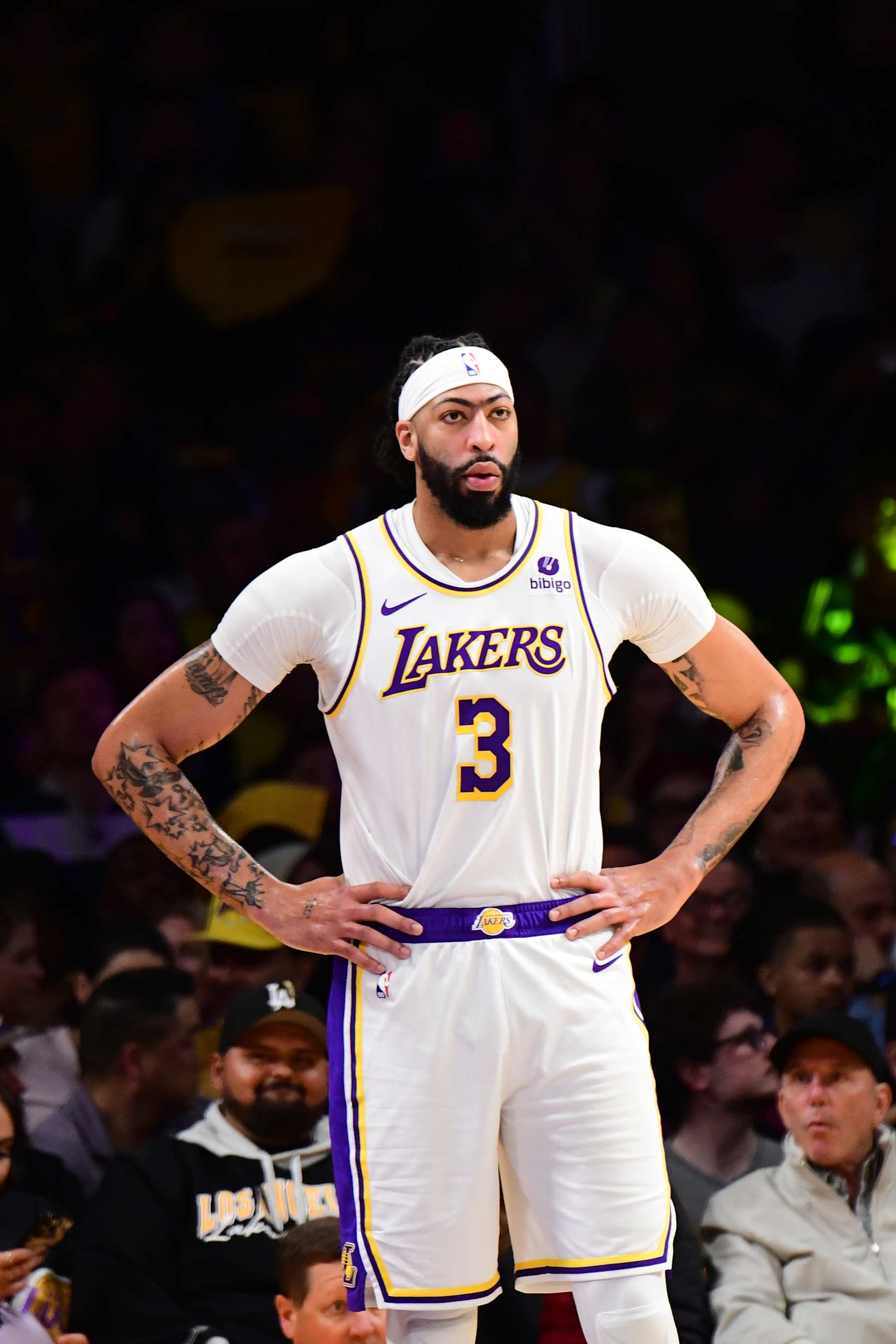LOS ANGELES, CA - APRIL 27: Anthony Davis #3 of the Los Angeles Lakers looks on during the game against the Denver Nuggets during Round 1 Game 4 of the 2024 NBA Playoffs on April 27, 2024 at Crypto.Com Arena in Los Angeles, California. NOTE TO USER: User expressly acknowledges and agrees that, by downloading and/or using this Photograph, user is consenting to the terms and conditions of the Getty Images License Agreement. Mandatory Copyright Notice: Copyright 2024 NBAE (Photo by Adam Pantozzi/NBAE via Getty Images)