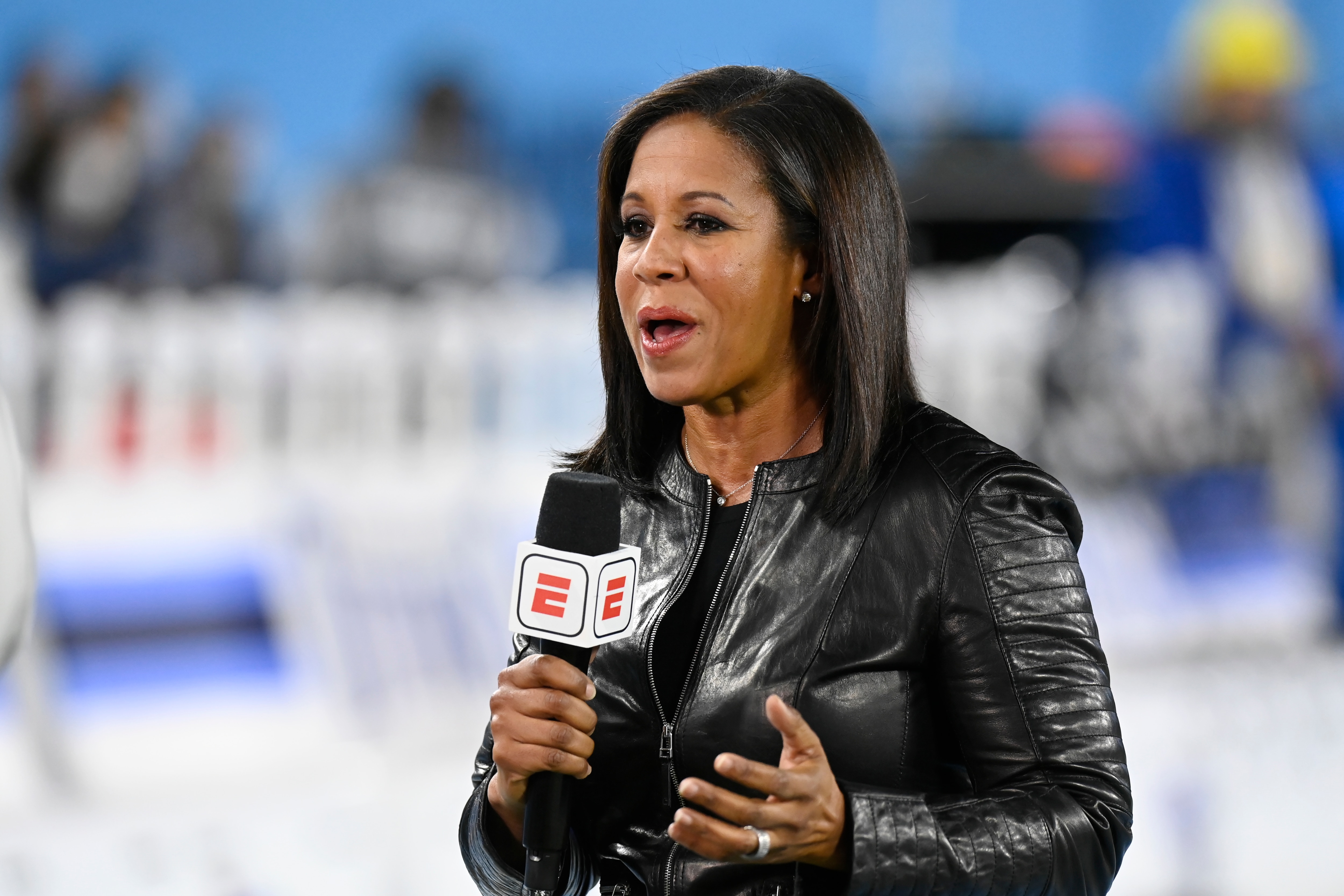 ESPN reporter Lisa Salters works before an NFL football game between the Tennessee Titans and the Buffalo Bills Monday, Oct. 18, 2021, in Nashville, Tenn. (AP Photo/Mark Zaleski)
