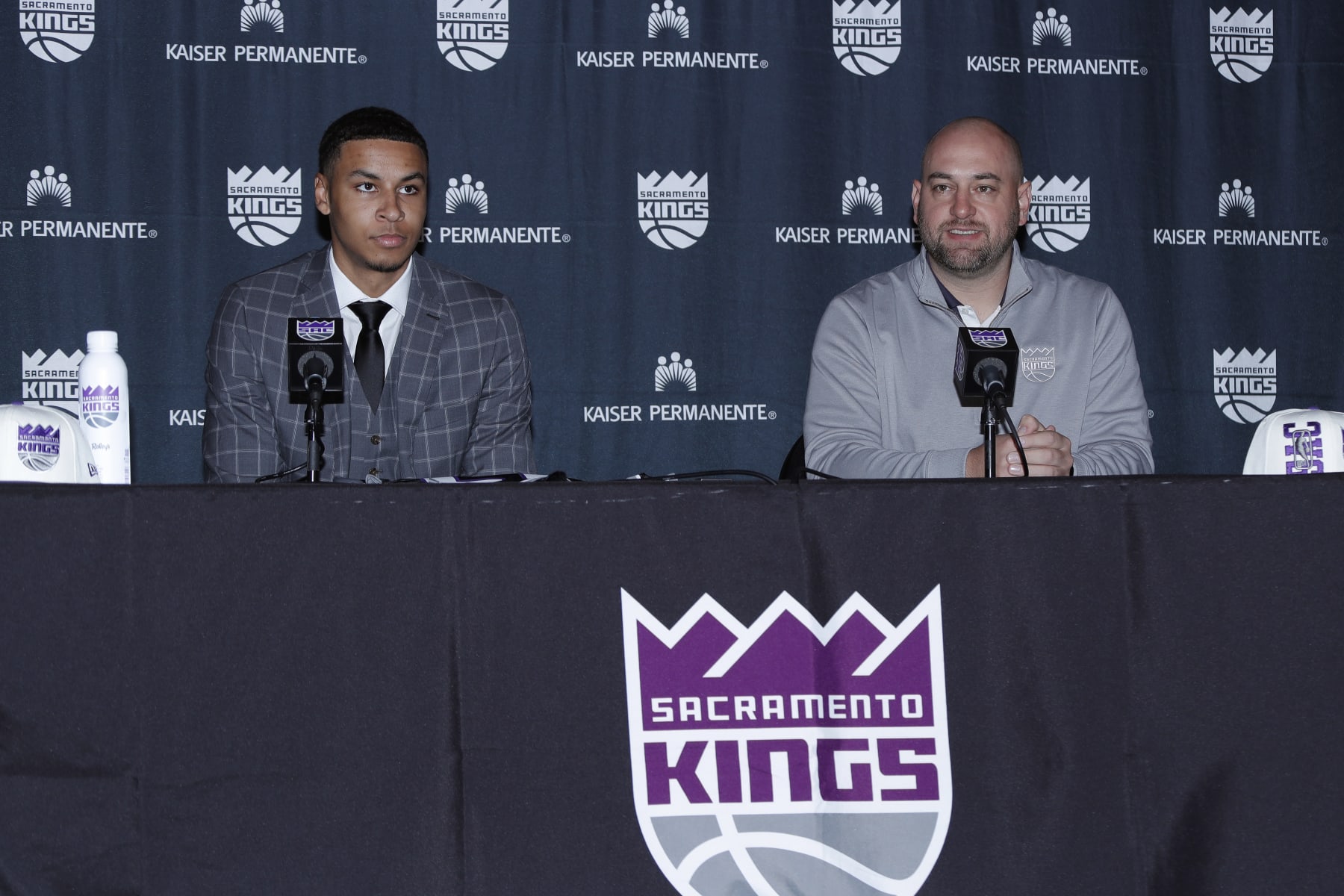 SACRAMENTO, CA - JUNE 25: Sacramento Kings 2022 NBA Draft Pick Keegan Murray and General Manager, Monte McNair talks to the media on June 25, 2022 at the Golden 1 Center in Sacramento, California. NOTE TO USER: User expressly acknowledges and agrees that, by downloading and/or using this Photograph, user is consenting to the terms and conditions of the Getty Images License Agreement. Mandatory Copyright Notice: Copyright 2022 NBAE (Photo by Rocky Widner/NBAE via Getty Images)