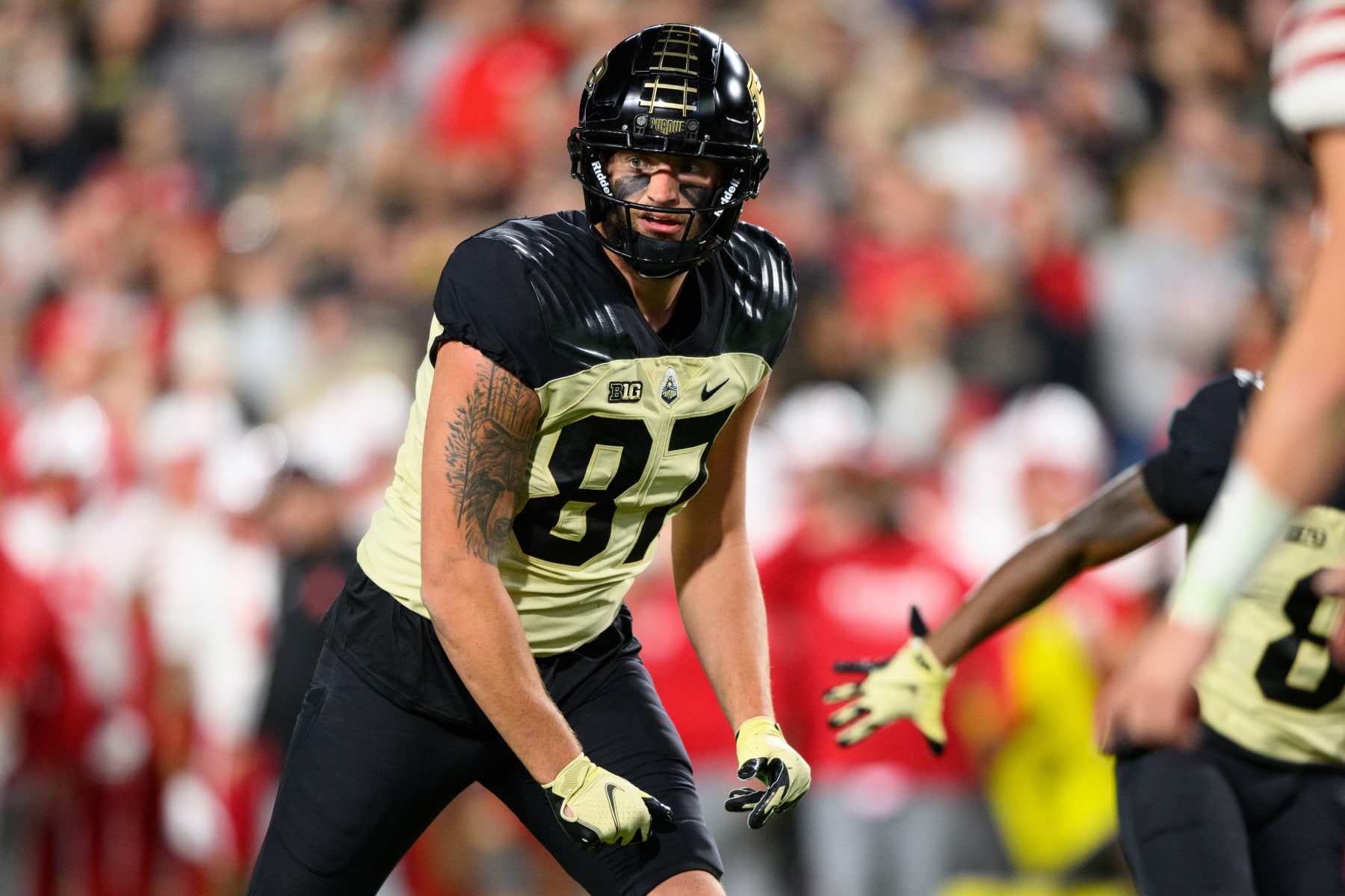 WEST LAFAYETTE, IN - OCTOBER 15: Purdue Boilermakers tight end Payne Durham (87) lines up before the snap during the college football game between the Purdue Boilermakers and Nebraska Cornhuskers on October 15, 2022, at Ross-Ade Stadium in West Lafayette, IN. (Photo by Zach Bolinger/Icon Sportswire via Getty Images)