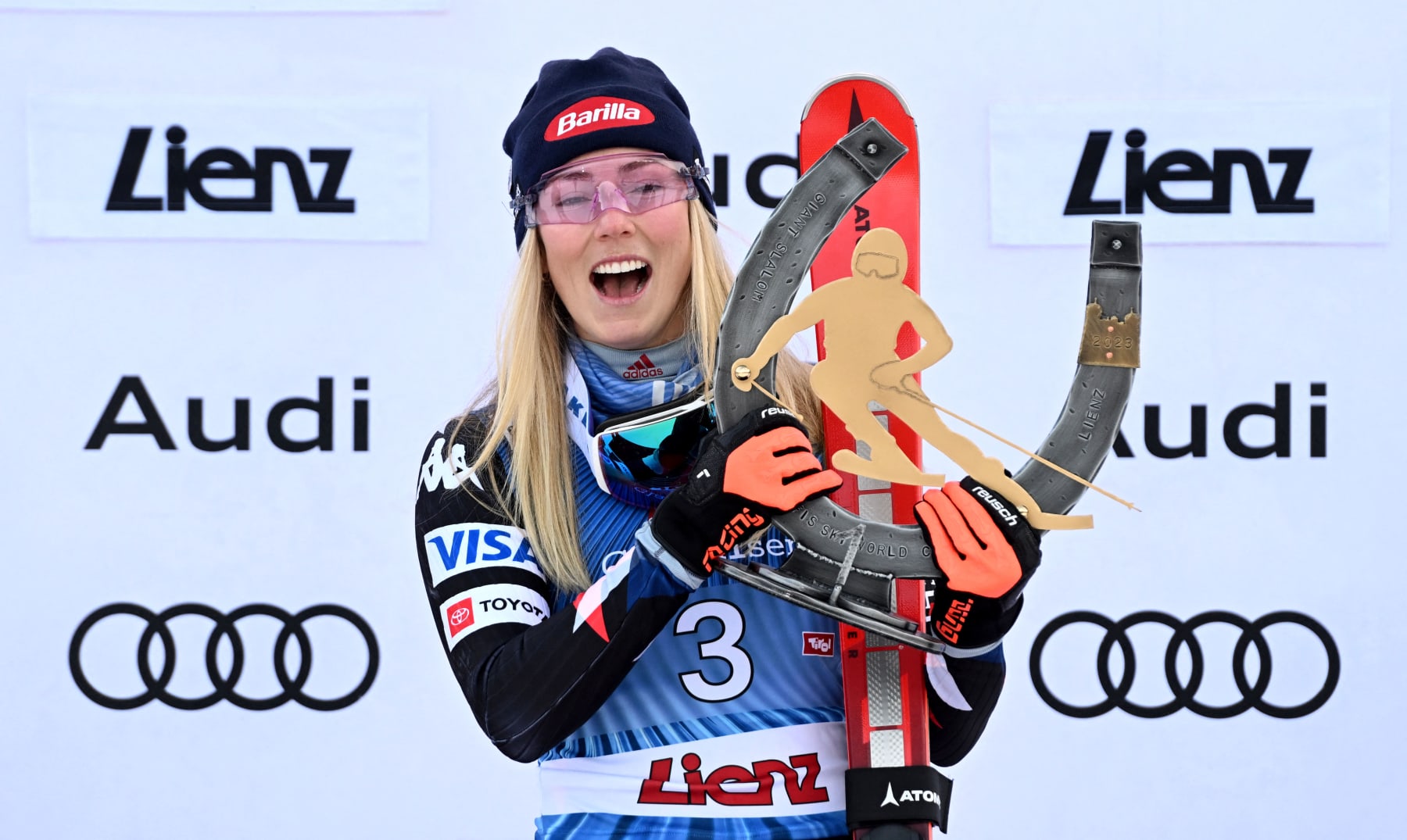 Winner US' Mikaela Shiffrin poses on the podium after the Women's Giant Slalom race at the FIS Alpine Skiing World Cup event on December 28, 2023 in Lienz, Austria. (Photo by VLADIMIR SIMICEK / AFP) (Photo by VLADIMIR SIMICEK/AFP via Getty Images)