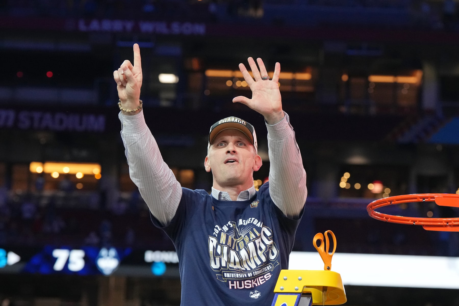 GLENDALE, ARIZONA - APRIL 08:  Head coach Dan Hurley of the Connecticut Huskies celebrates Connecticut Huskies winning their six championship after the National College Basketball Championship game against the Purdue Boilermakers at State Farm Stadium on April 08, 2024 in Glendale, Arizona.  (Photo by Mitchell Layton/Getty Images)
