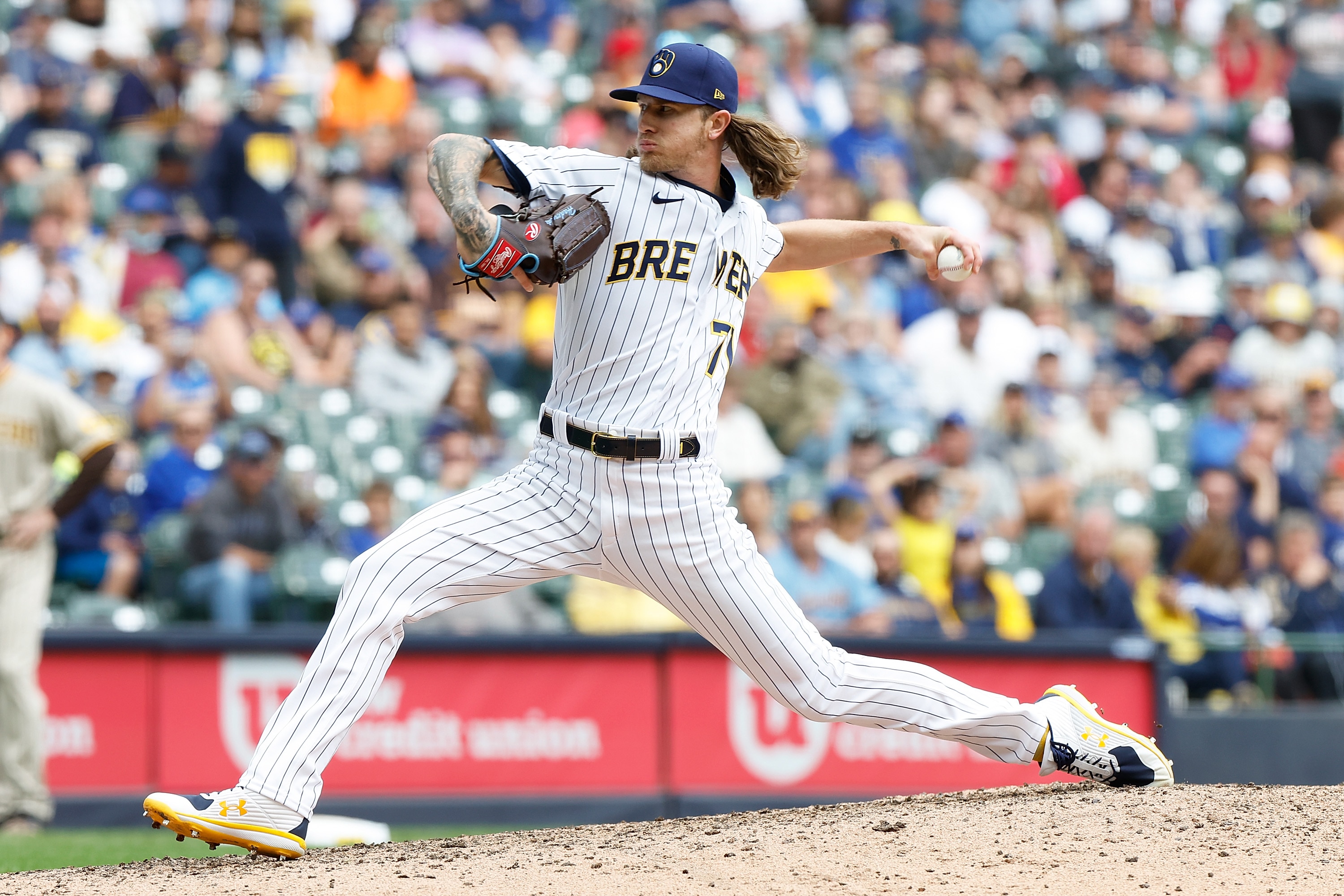 MILWAUKEE, WISCONSIN - JUNE 05: Josh Hader #71 of the Milwaukee Brewers throws a pitch in the ninth inning against the San Diego Padres at American Family Field on June 05, 2022 in Milwaukee, Wisconsin. (Photo by John Fisher/Getty Images)