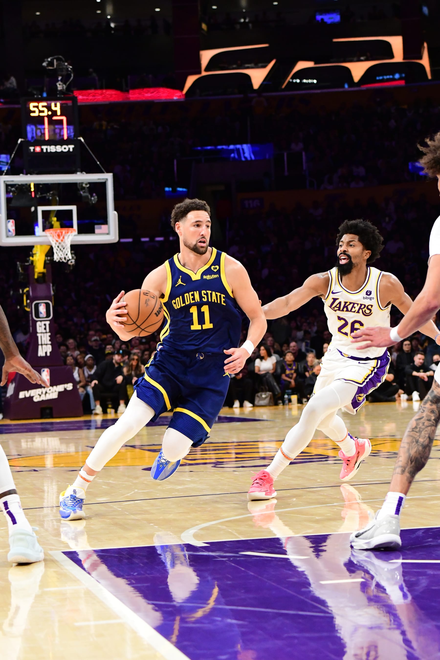 LOS ANGELES, CA - MACH 16: Klay Thompson #11 of the Golden State Warriors handles the ball during the game against the Los Angeles Lakers on March 16, 2024 at Crypto.Com Arena in Los Angeles, California. NOTE TO USER: User expressly acknowledges and agrees that, by downloading and/or using this Photograph, user is consenting to the terms and conditions of the Getty Images License Agreement. Mandatory Copyright Notice: Copyright 2024 NBAE (Photo by Adam Pantozzi/NBAE via Getty Images)