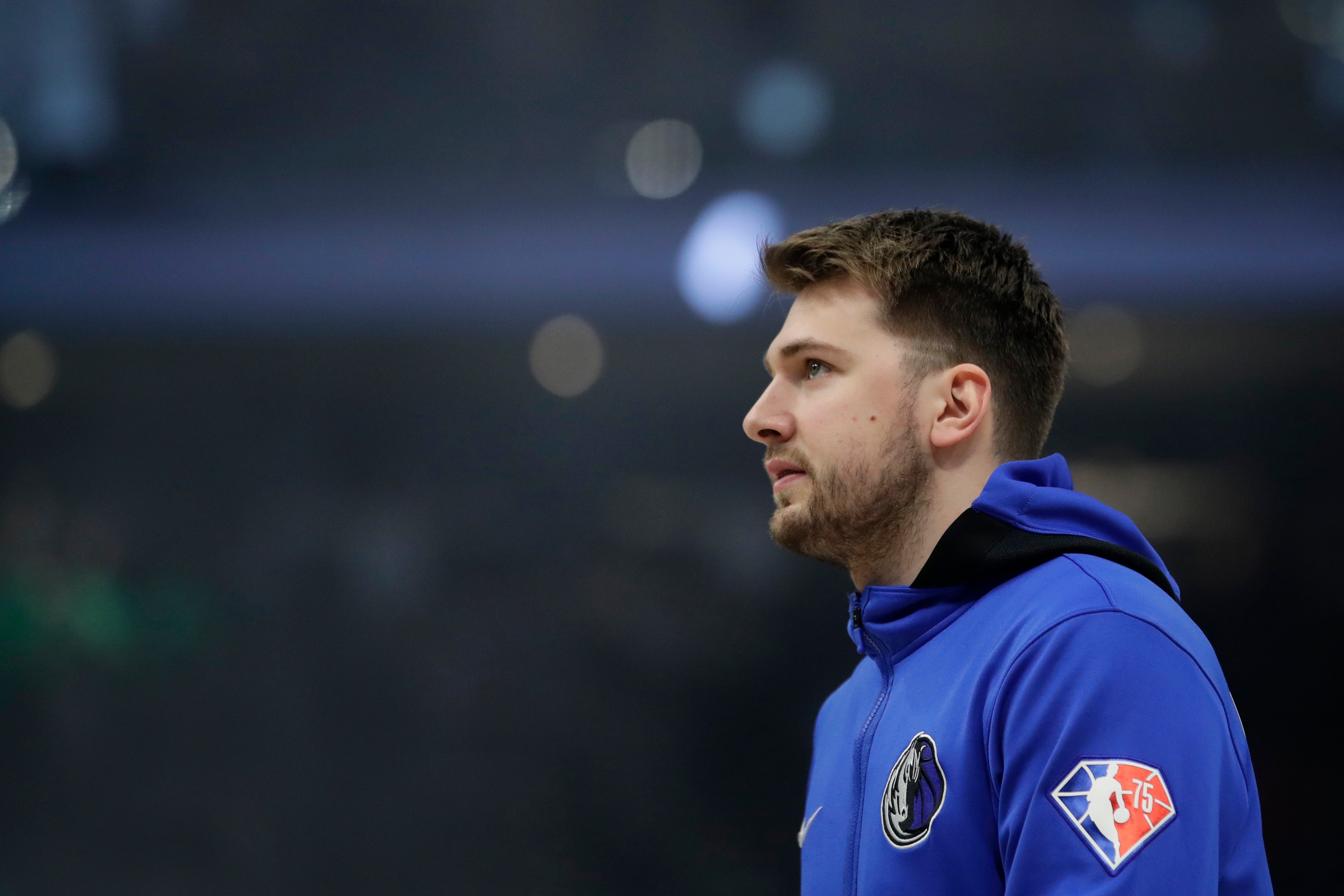 Dallas Mavericks' Luka Doncic warms up before an NBA basketball game against the Milwaukee Bucks Sunday, April 3, 2022, in Milwaukee. (AP Photo/Aaron Gash)