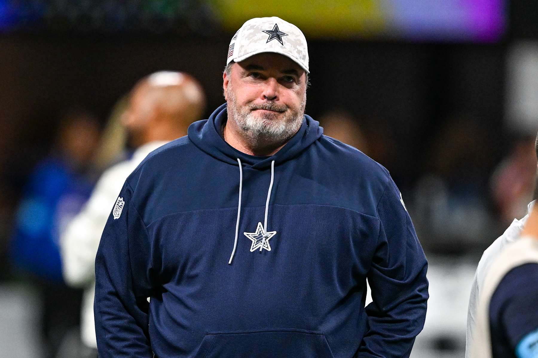 ATLANTA, GA  NOVEMBER 03:  Dallas head coach Mike McCarthy looks on prior to the start of the NFL game between the Dallas Cowboys and the Atlanta Falcons on November 3rd, 2024 at Mercedes-Benz Stadium in Atlanta, GA.  (Photo by Rich von Biberstein/Icon Sportswire via Getty Images)