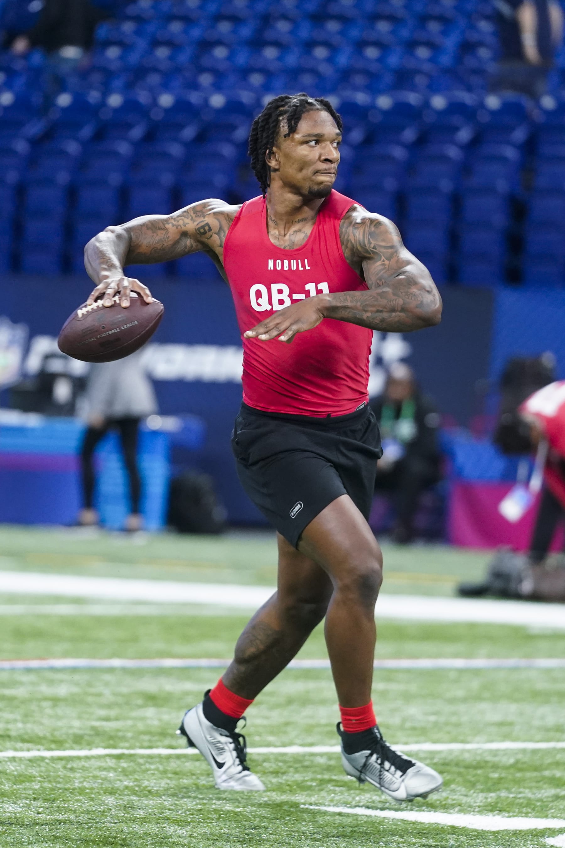 Florida quarterback Anthony Richardson runs a drill at the NFL football scouting combine in Indianapolis, Saturday, March 4, 2023. (AP Photo/Darron Cummings)
