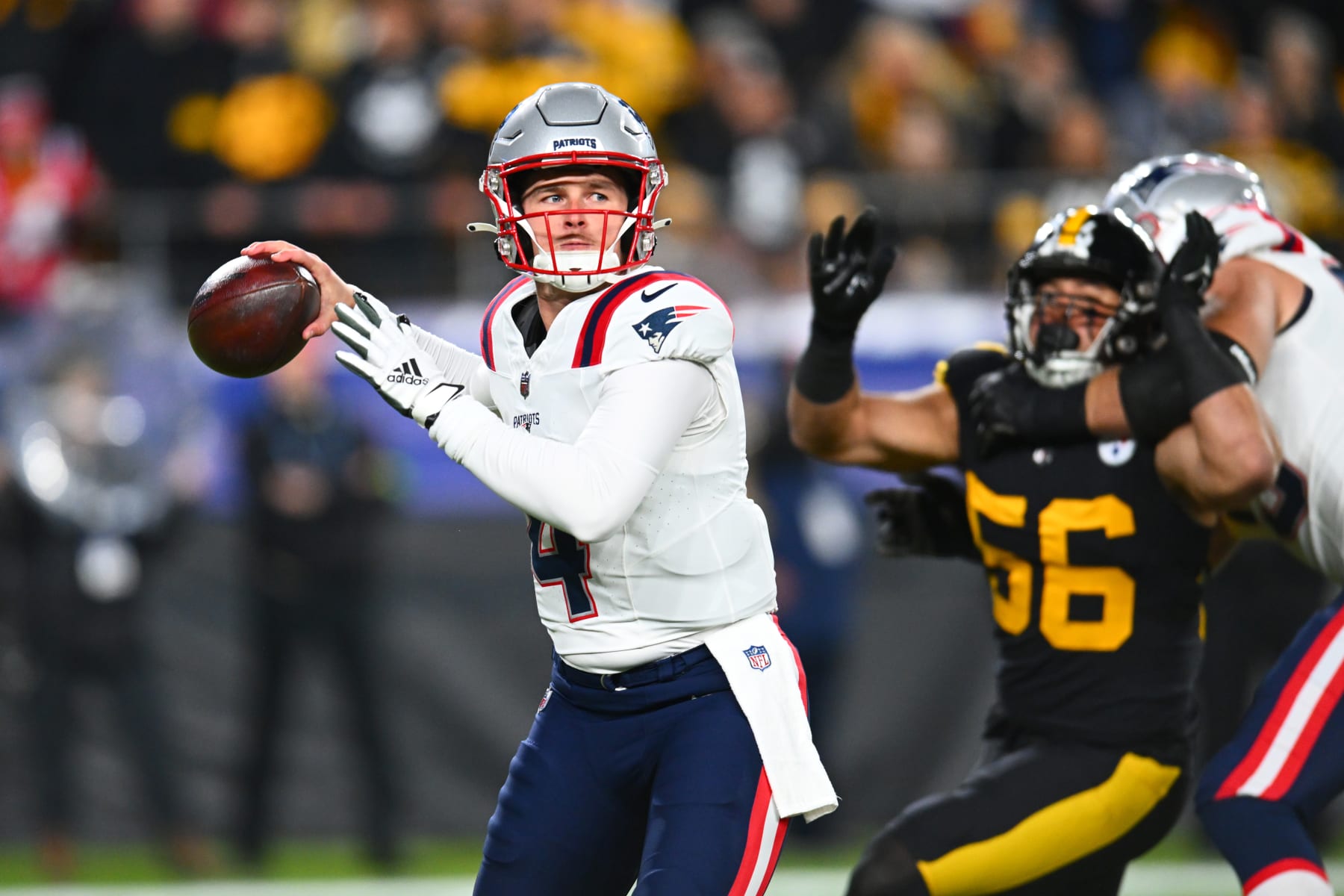 PITTSBURGH, PENNSYLVANIA - DECEMBER 07: Quarterback Bailey Zappe (4) of the New England Patriots looks to pass in the first quarter against the Pittsburgh Steelers at Acrisure Stadium on December 07, 2023 in Pittsburgh, Pennsylvania. (Photo by Joe Sargent/Getty Images)