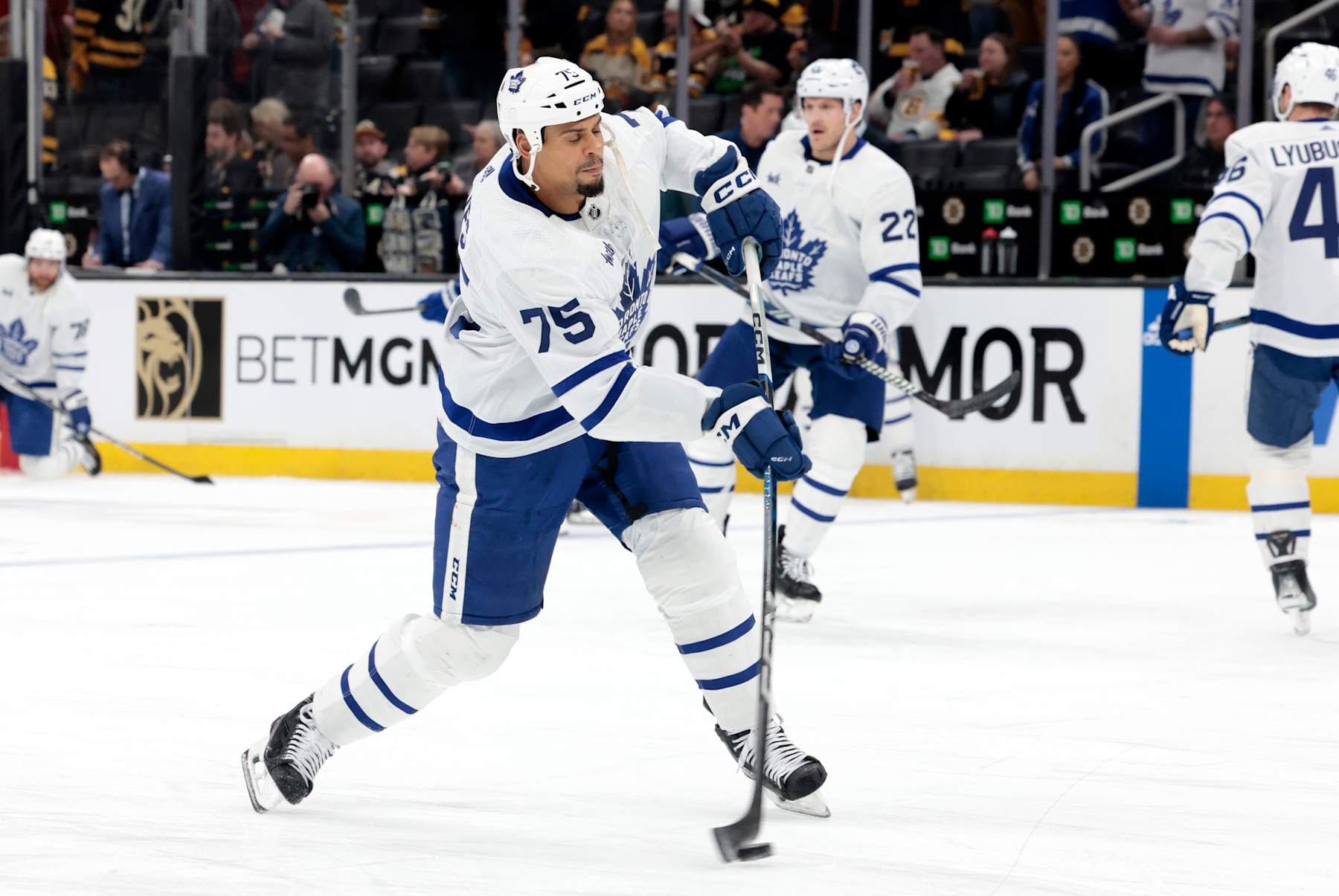 BOSTON, MA - APRIL 22: Toronto Maple Leafs right wing Ryan Reeves (24) fires a shot in warm up before Game 2 of the Eastern Conference First Round playoffs between the Boston Bruins and the Toronto Maple Leafs on April 22, 2024, at TD Garden in Boston, Massachusetts. (Photo by Fred Kfoury III/Icon Sportswire via Getty Images)