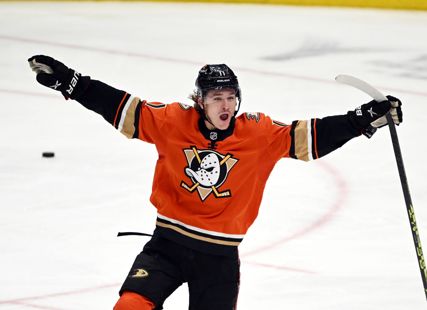 ANAHEIM, CA - NOVEMBER 23: Anaheim Ducks Center Trevor Zegras (11) reacts after the Ducks scored a goal in the second period an NHL hockey game against the New York Rangers played on November 23, 2022 at the Honda Center in Anaheim, CA. (Photo by John Cordes/Icon Sportswire via Getty Images)