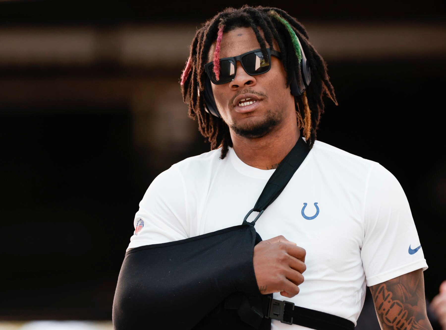 JACKSONVILLE, FL - OCTOBER 15: Indianapolis Colts quarterback Anthony Richardson (5) during the game between the against the Indianapolis Colts and theJacksonville Jaguars on October 15, 2023 at Ever bank Stadium in Jacksonville, Florida. (Photo by David Rosenblum/Icon Sportswire via Getty Images)